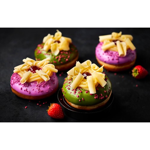 M&S Dunked & Loaded Strawberry & Cream Doughnut thumbnail 2