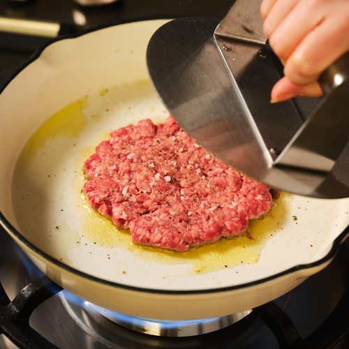 Canvin & Gunner Caramelised Onion Smash Burgers thumbnail 4