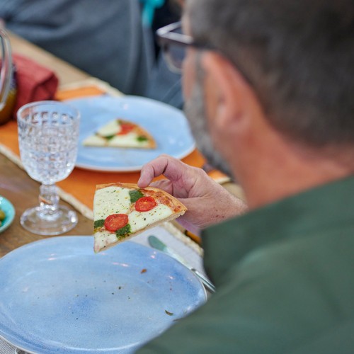Dr. Oetker Ristorante Mozzarella Cheese Pizza thumbnail 5