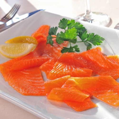 Loch Fyne Classic Smoked Scottish Salmon thumbnail 2