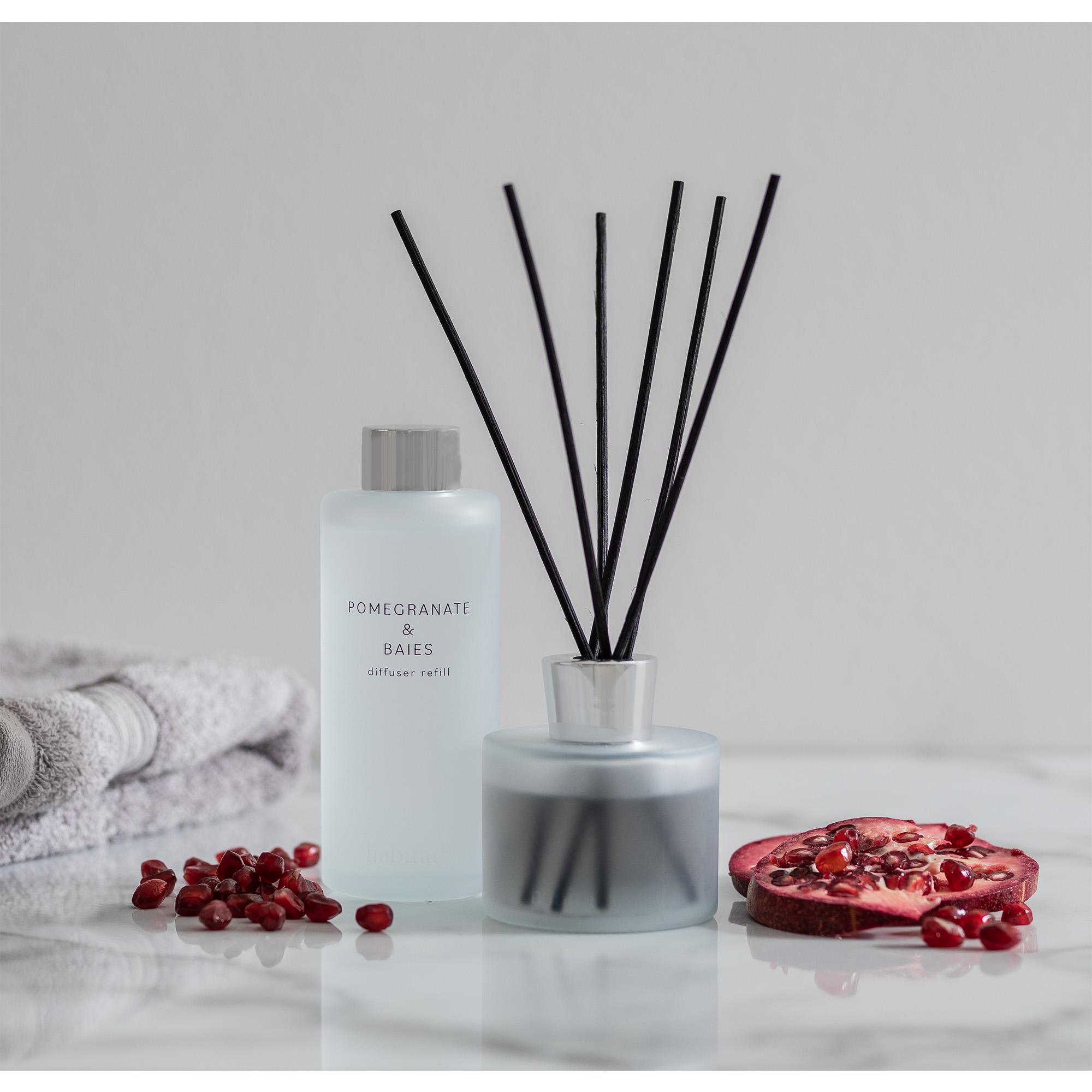 Habitat 90ml Scented Reed Diffuser - Pomegranate & Baies thumbnail 2