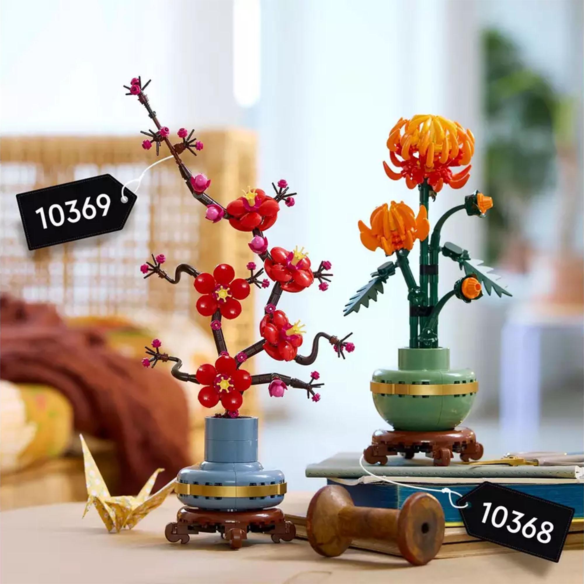 LEGO Icons Chrysanthemum Faux Flower Set for Adults 10368 thumbnail 4