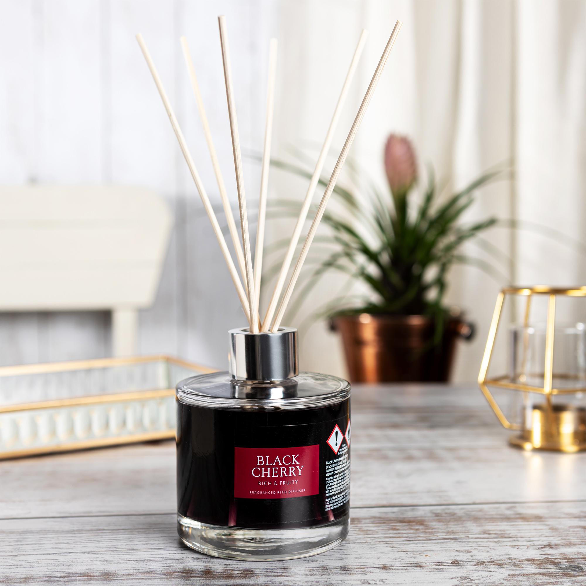 Wax Lyrical 200ml Scented Diffuser - Black Cherry thumbnail 4