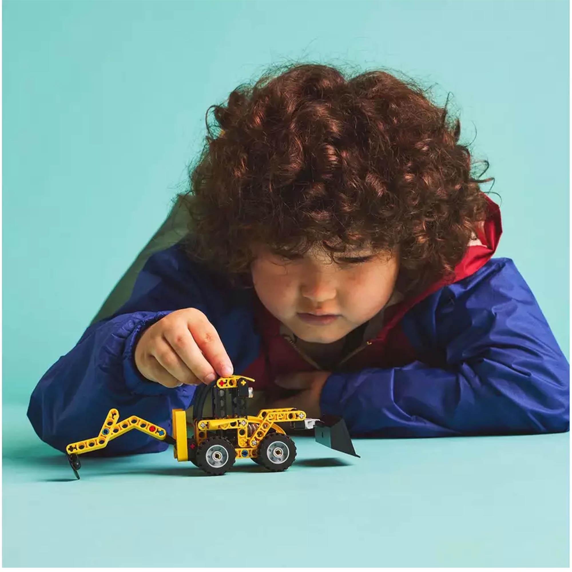 LEGO Technic Backhoe Loader Construction Vehicle Toy 42197 thumbnail 2