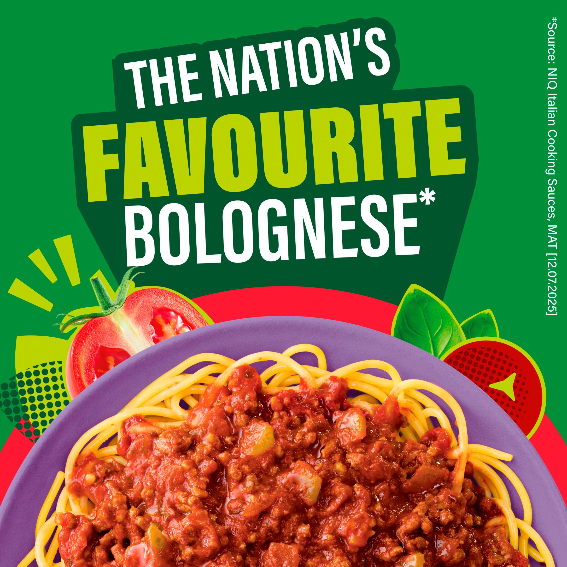 Dolmio Bolognese Onion and Garlic Pasta Sauce 450g thumbnail 2