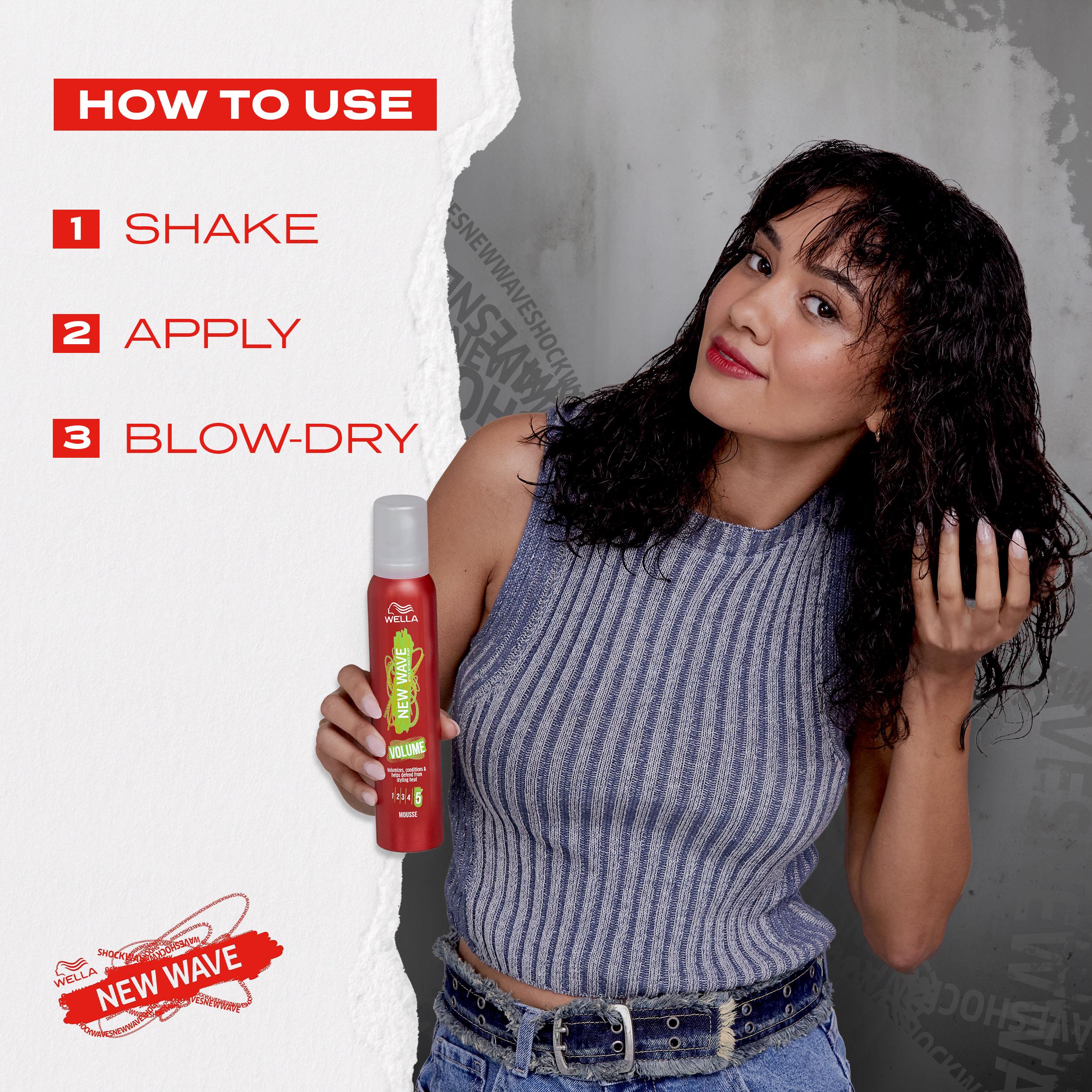 Wella Shockwaves Volume Mousse 200ml thumbnail 3
