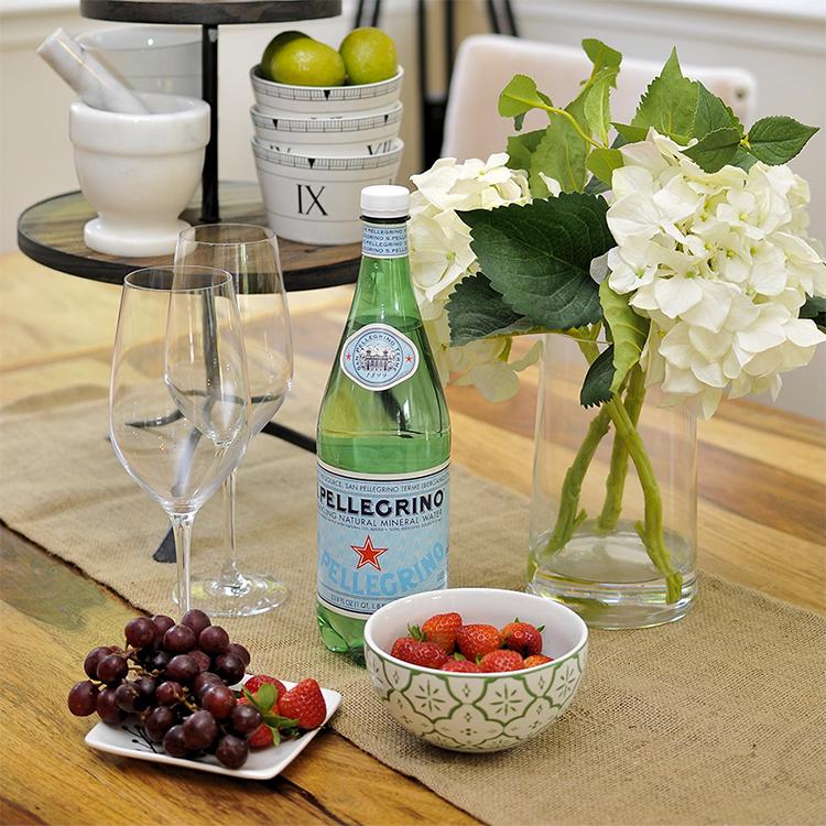 San Pellegrino Sparkling Natural Mineral Water 1L thumbnail 4
