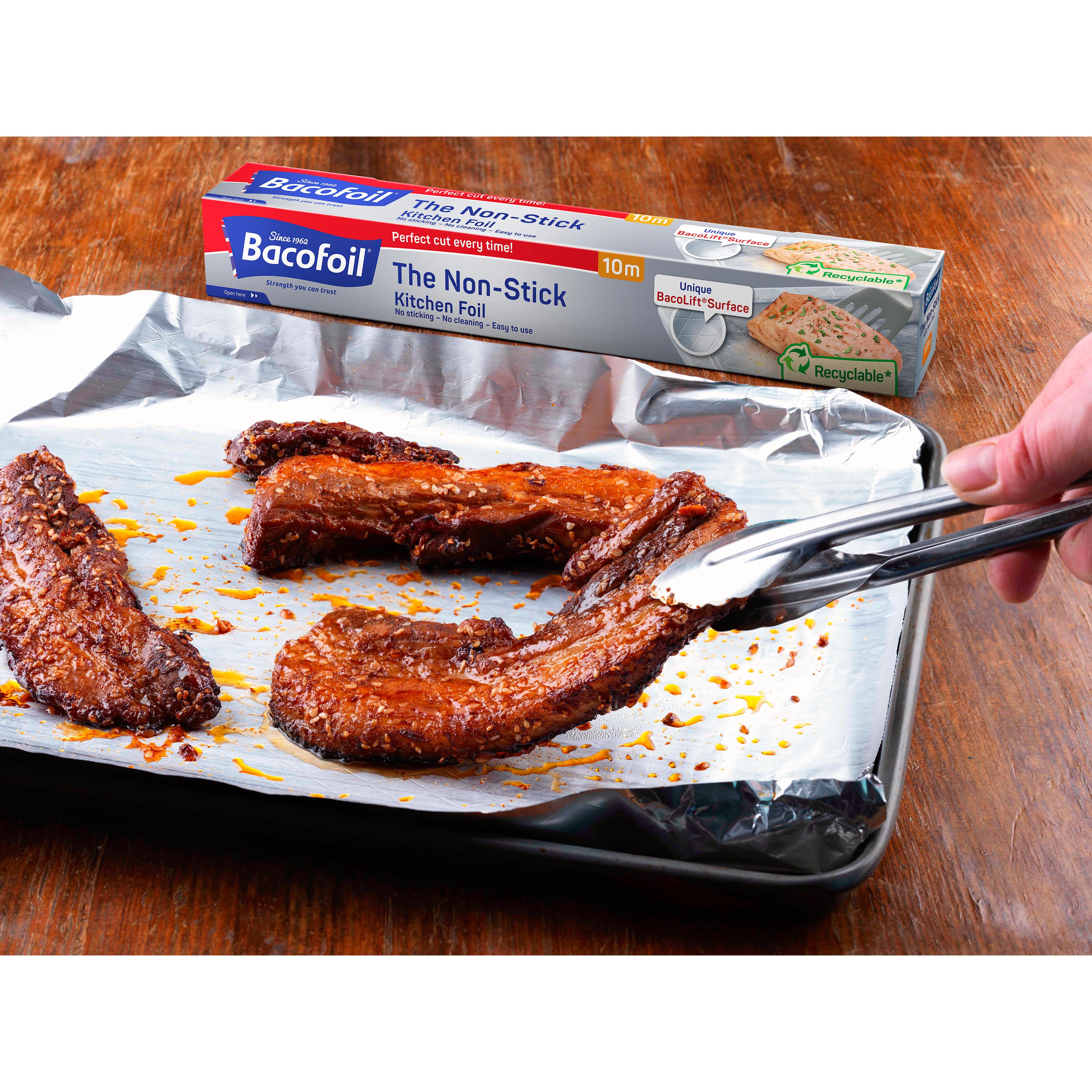 Bacofoil Non-Stick Foil 450mmx5m thumbnail 3