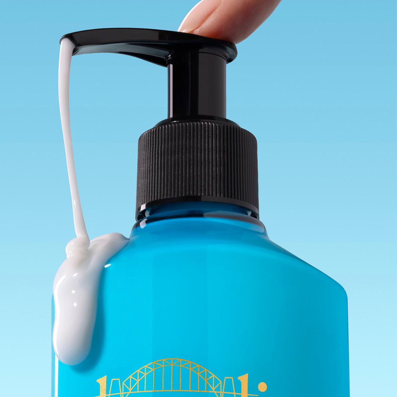 Bondi Sands Everyday Gradual Tanning Milk 375ml thumbnail 2