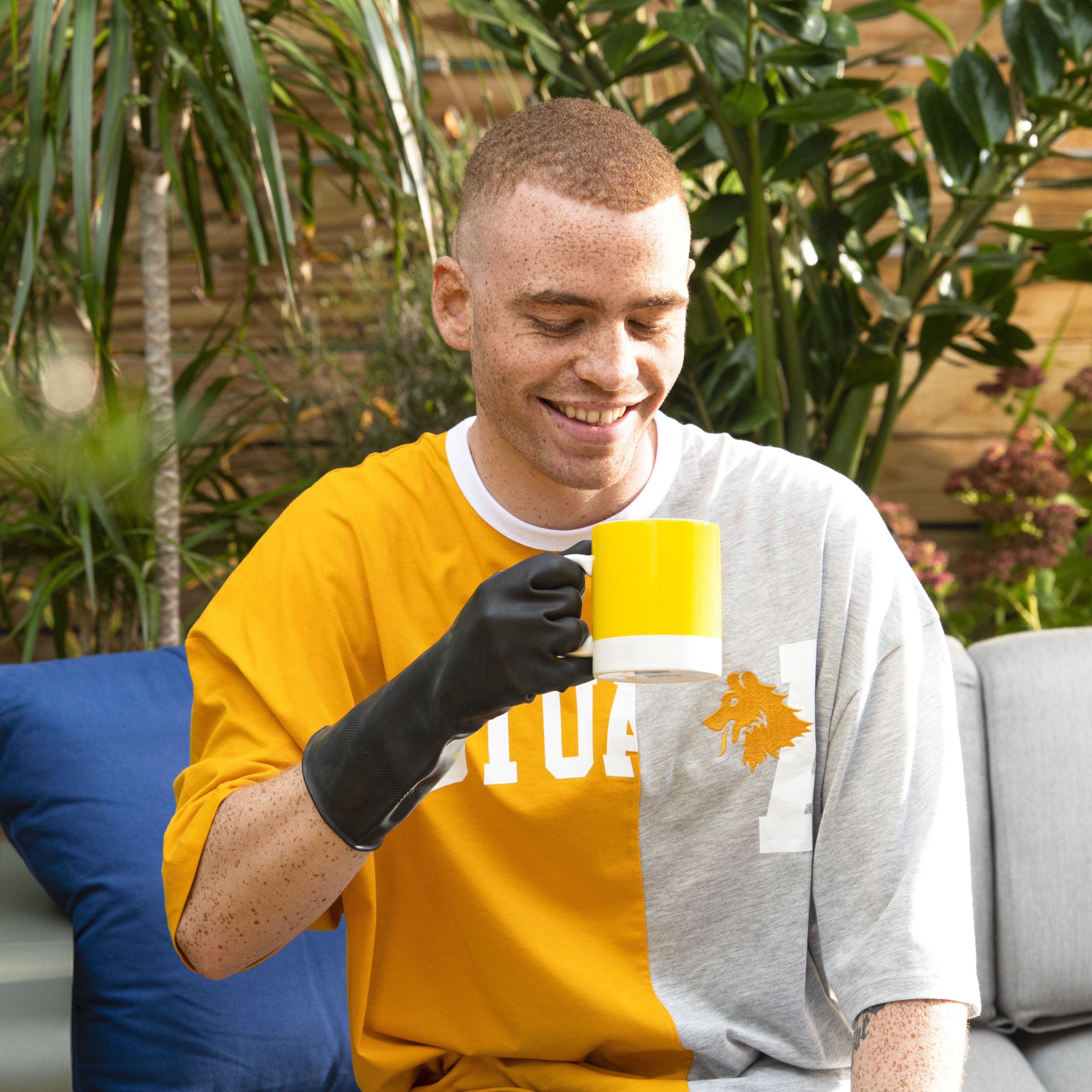 Marigold Extra Tough Outdoor Gloves Large thumbnail 3
