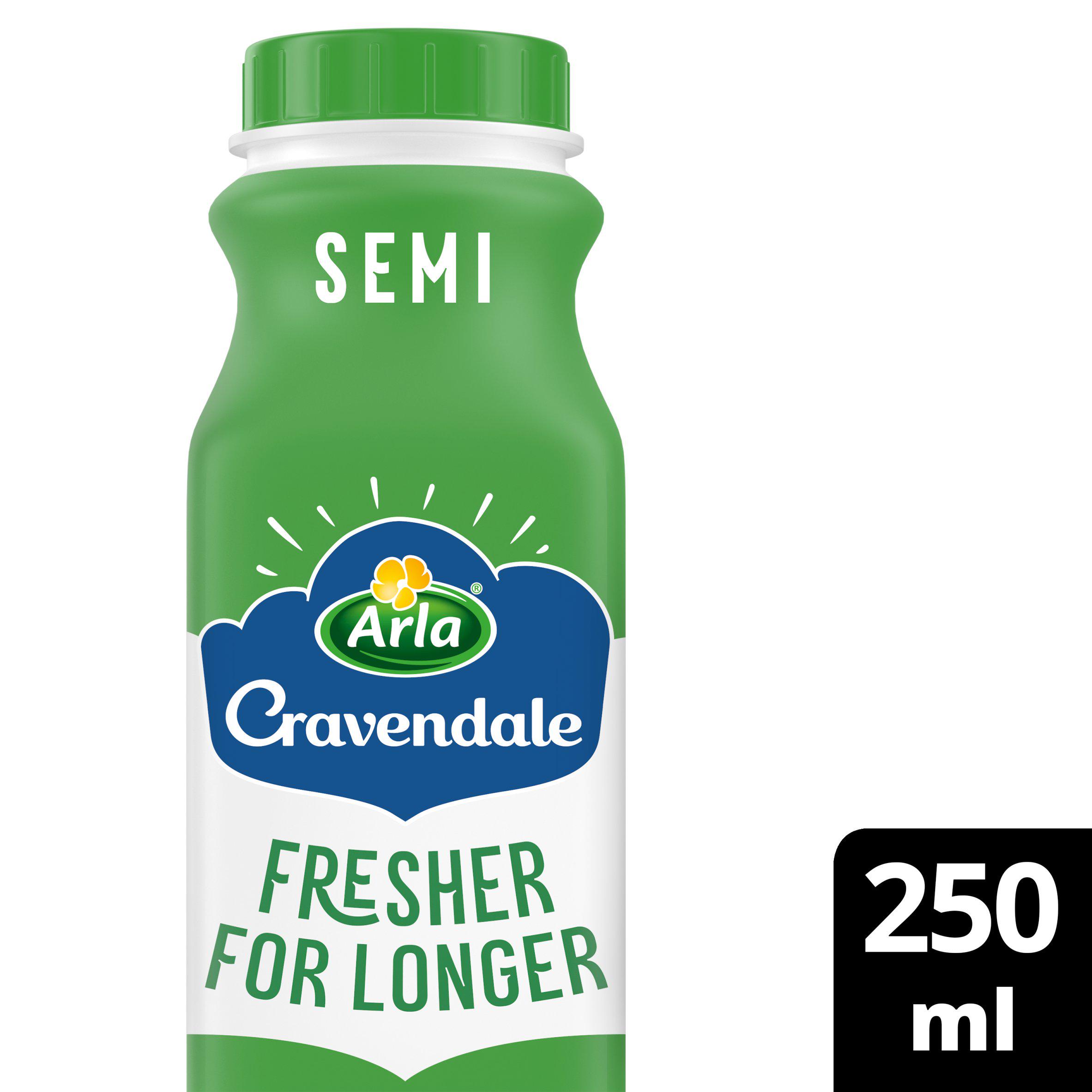 Filtered fresh Semi Skimmed Milk 250ml Fresher for Longer