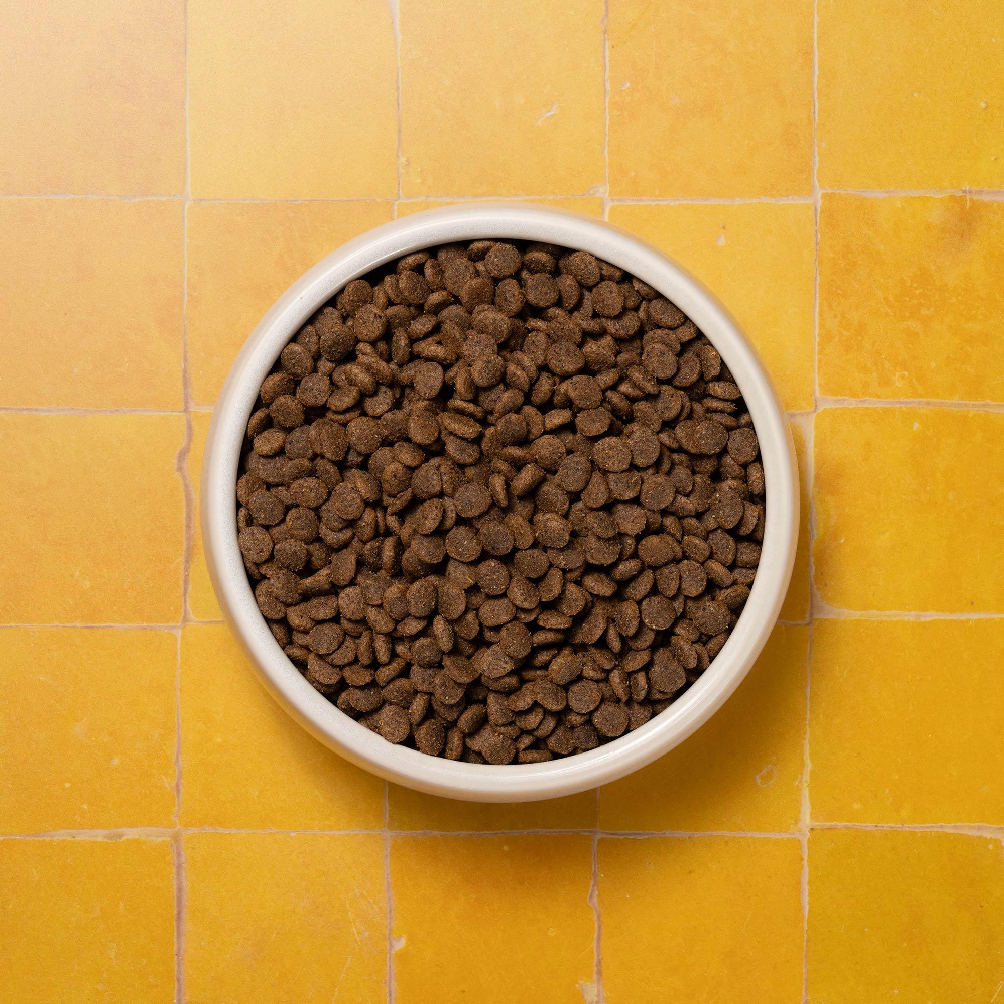 Pooch & Mutt Complete Dry Small Dog Food 1.5kg thumbnail 3