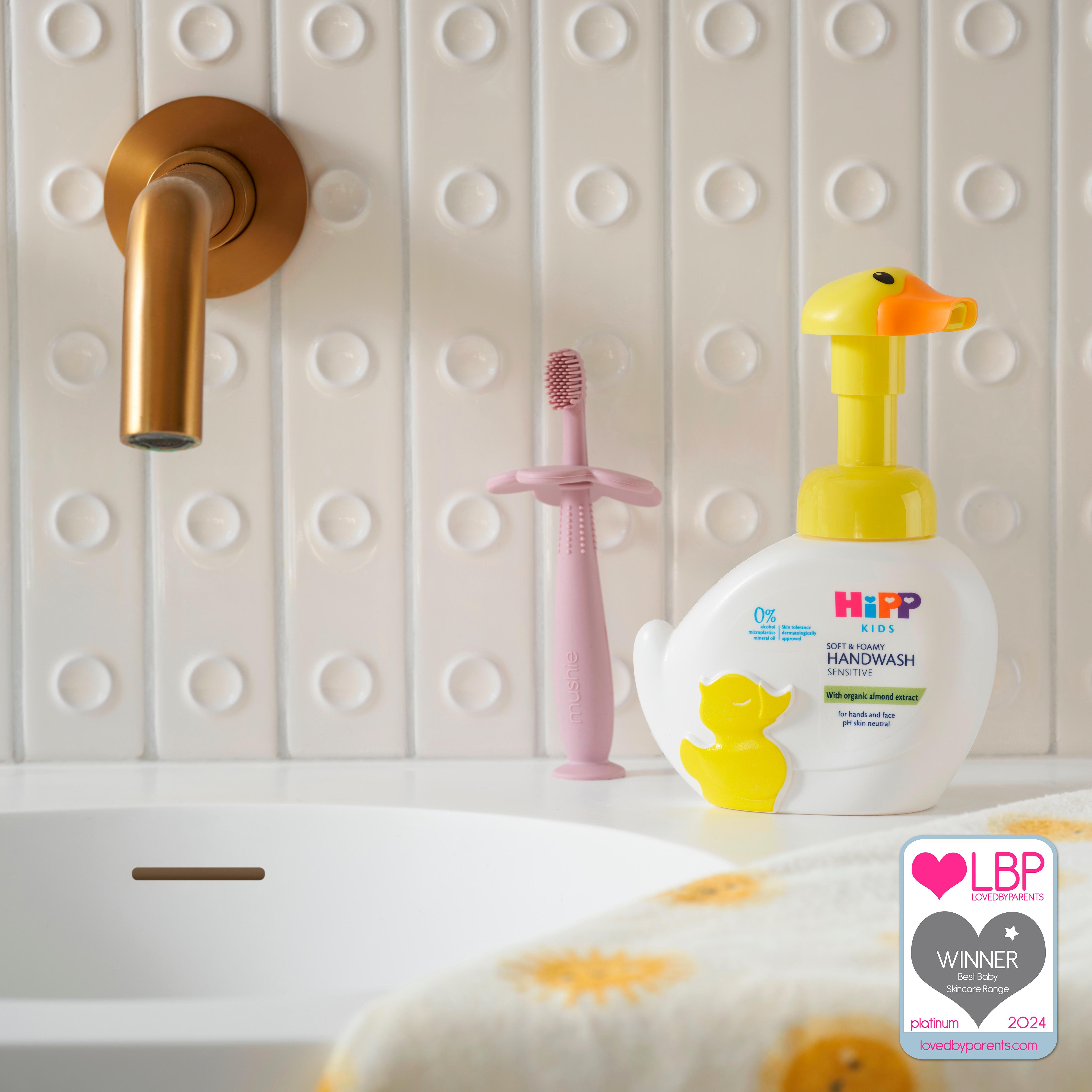 HiPP Kids Soft & Foamy Duck Handwash 250ml thumbnail 2