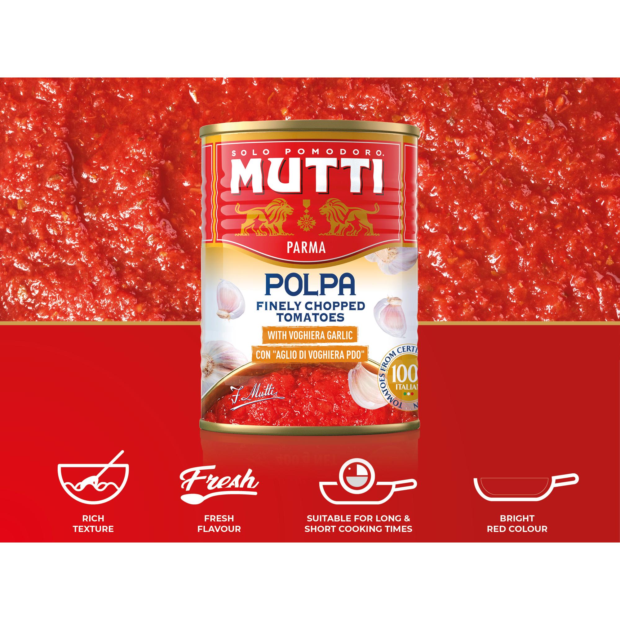 Mutti Finely Chopped Tomatoes with Garlic 400g thumbnail 2