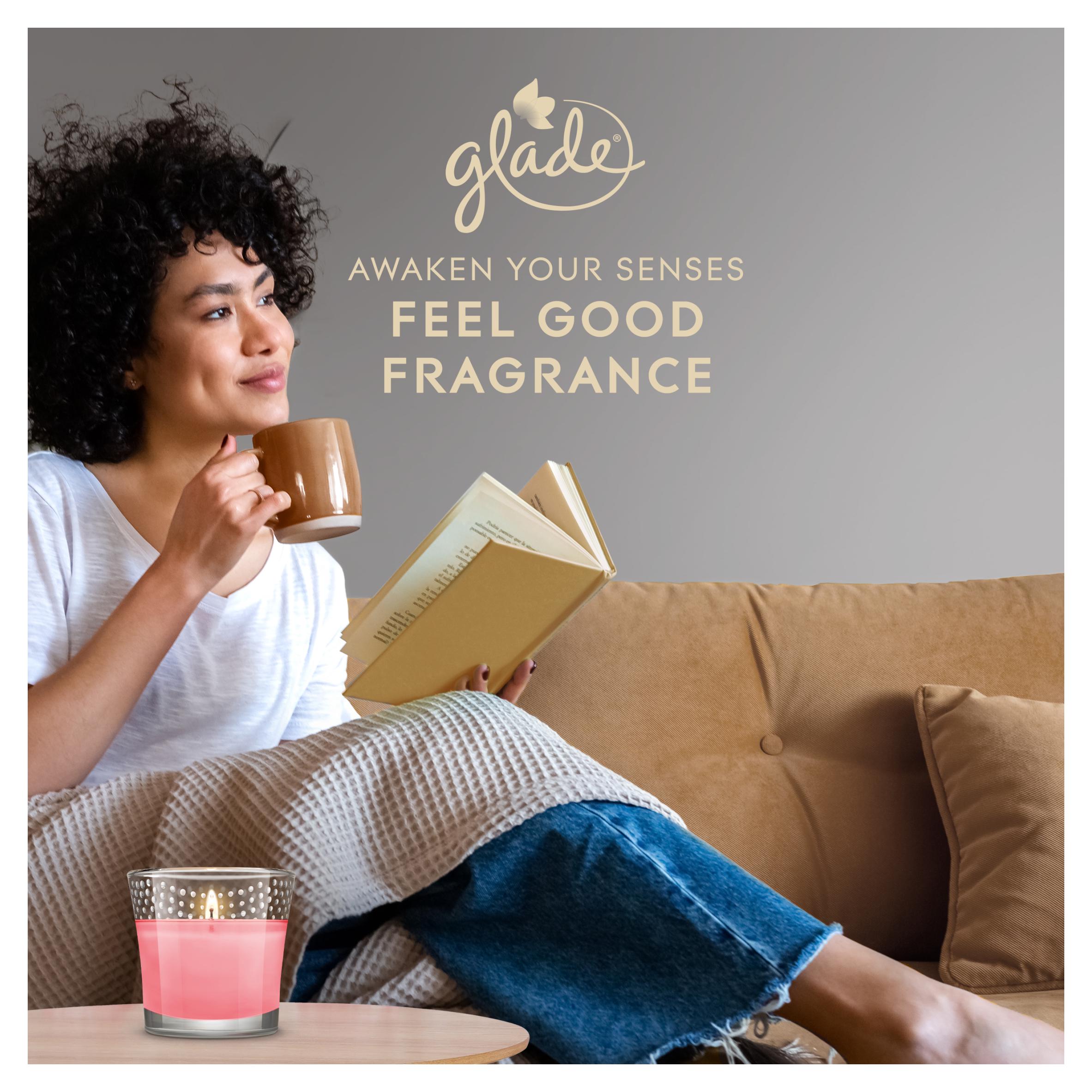 Glade Scented Candle Relaxing Zen 112g thumbnail 5