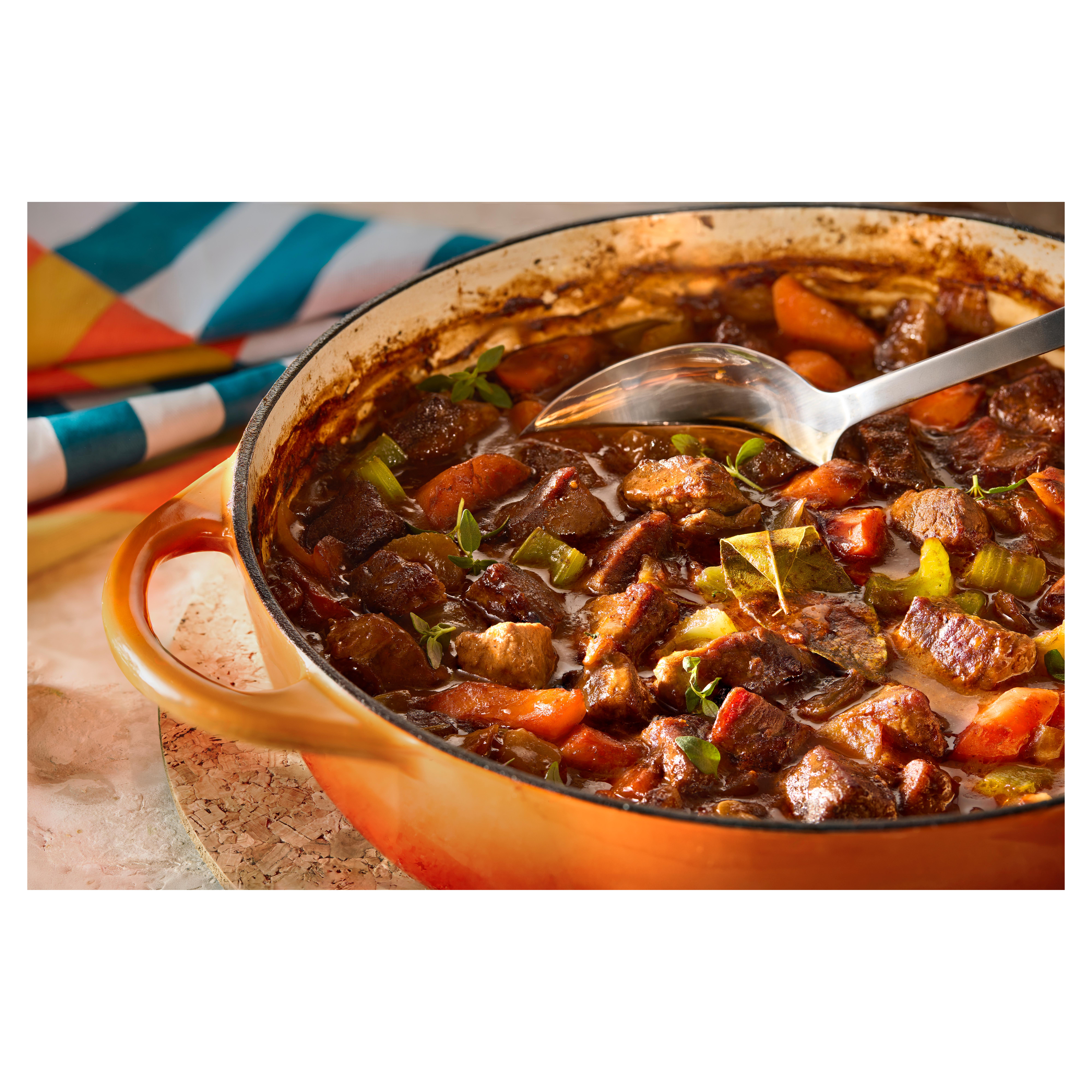 Sainsbury's 750g Aberdeen Angus Silverside Diced Beef, Taste the Difference thumbnail 2