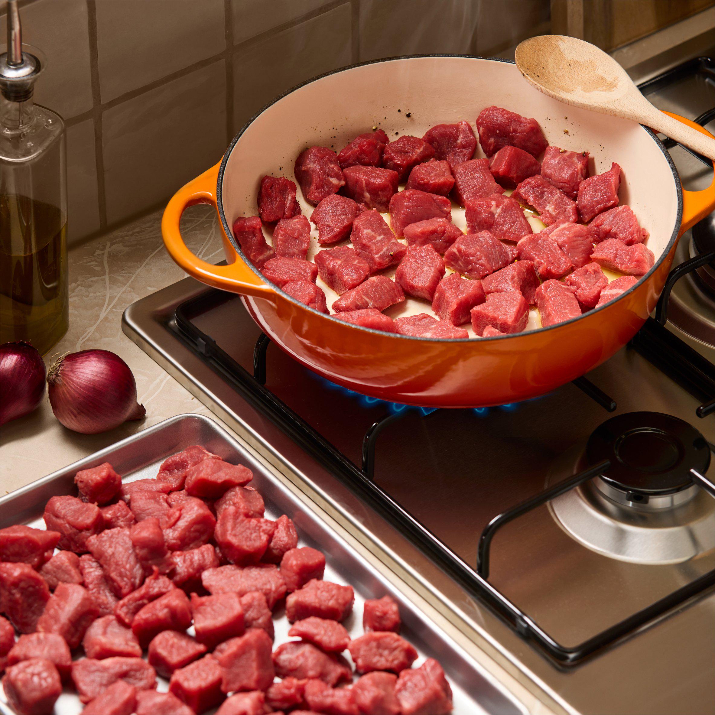 Sainsbury's 1.5kg Aberdeen Angus Silverside Diced Beef, Taste the Difference
