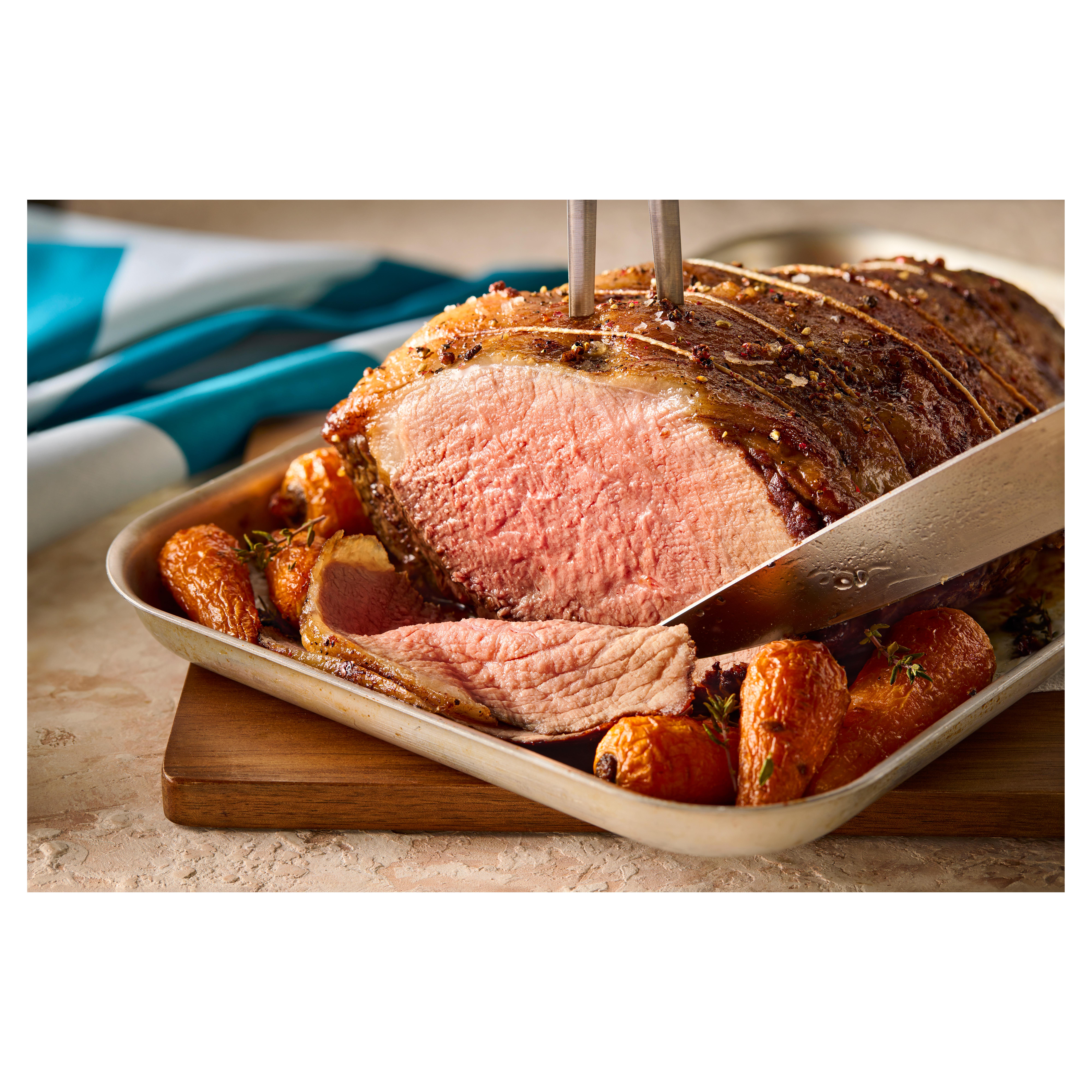 Sainsbury's Aberdeen Angus Slow Roast Beef Joint, Taste the Difference (Approx. 1.75kg) thumbnail 2