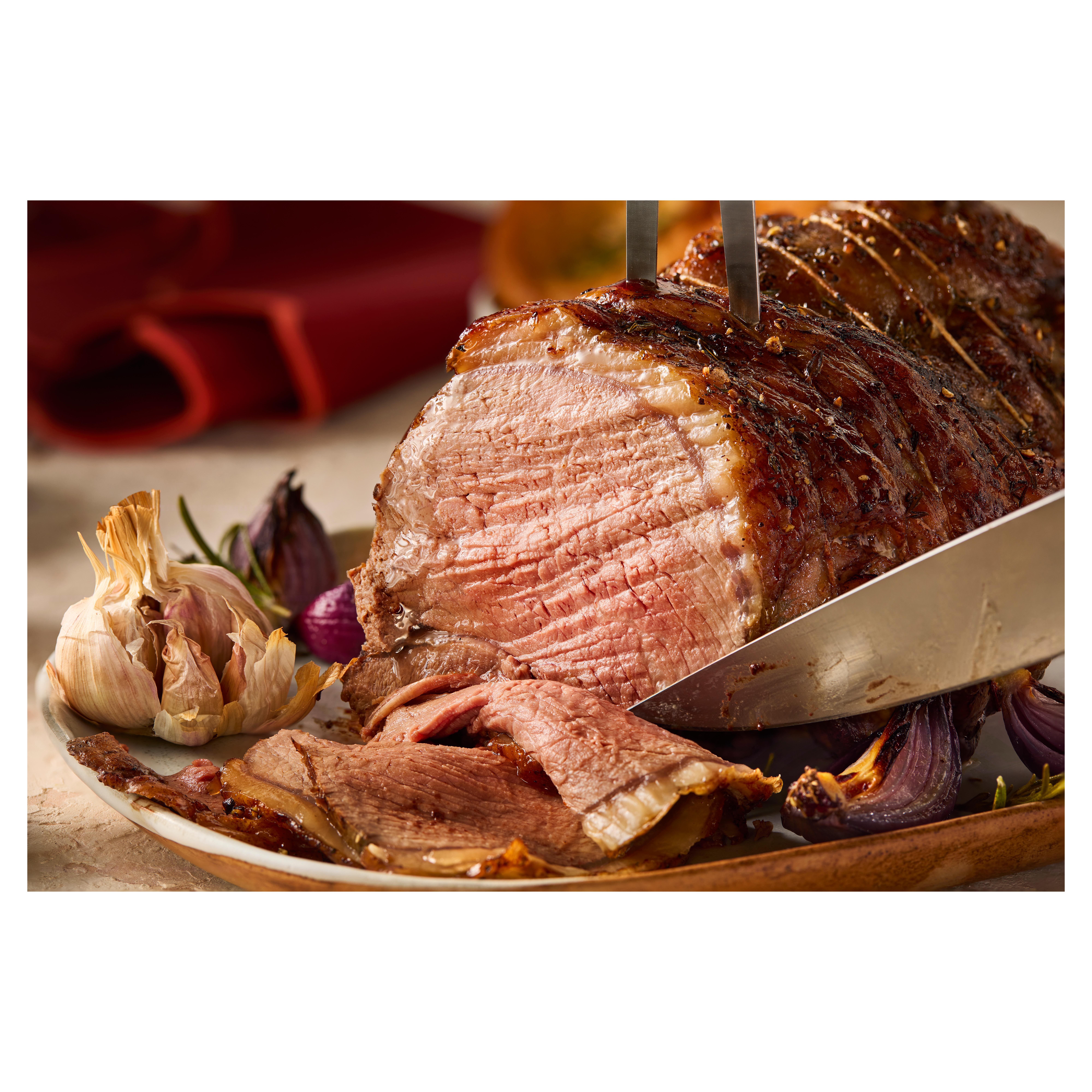 Sainsbury's 2.2kg Large Aberdeen Angus Beef Rump Joint, Taste the Difference thumbnail 2