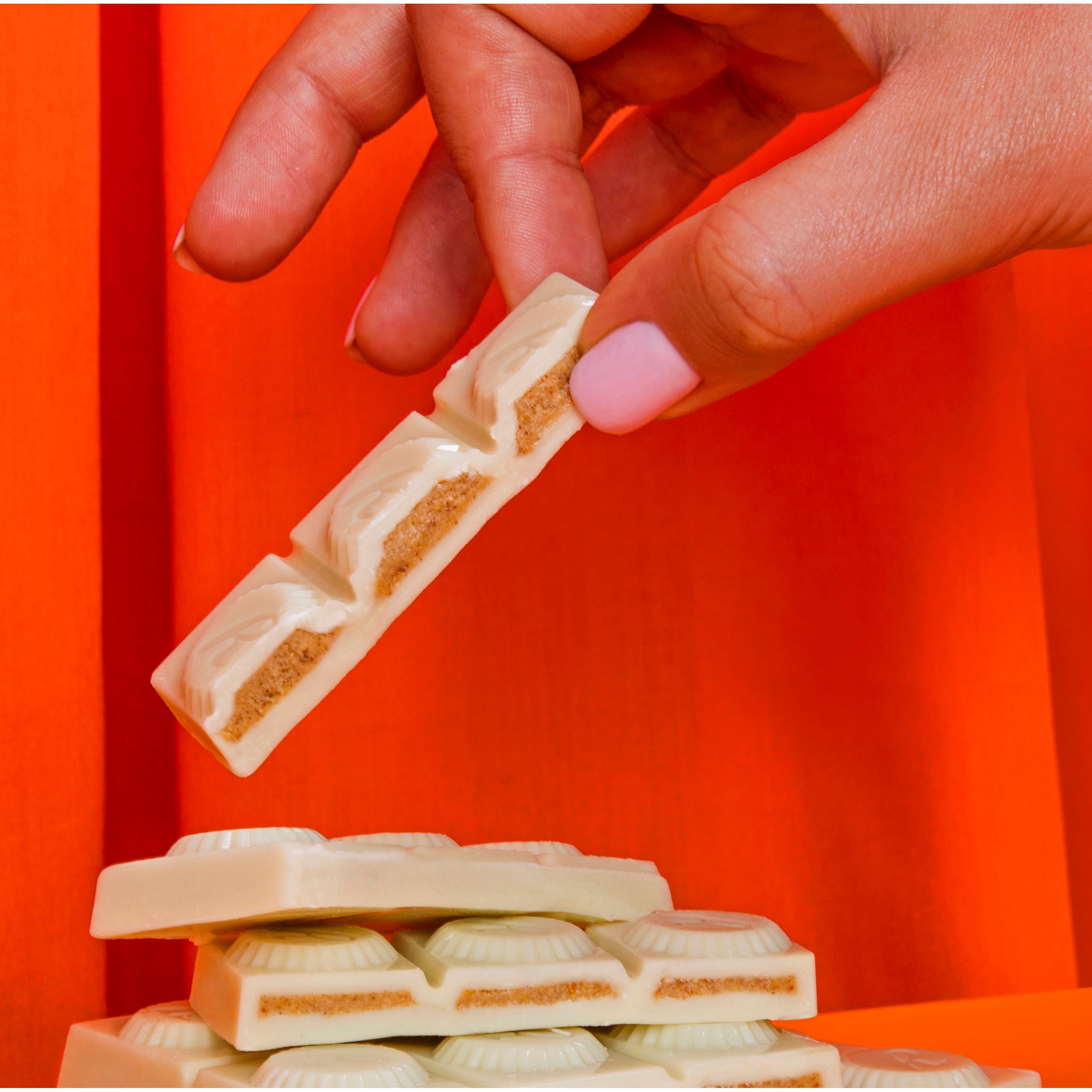 Reese's Peanut Butter White Bar 90g thumbnail 4