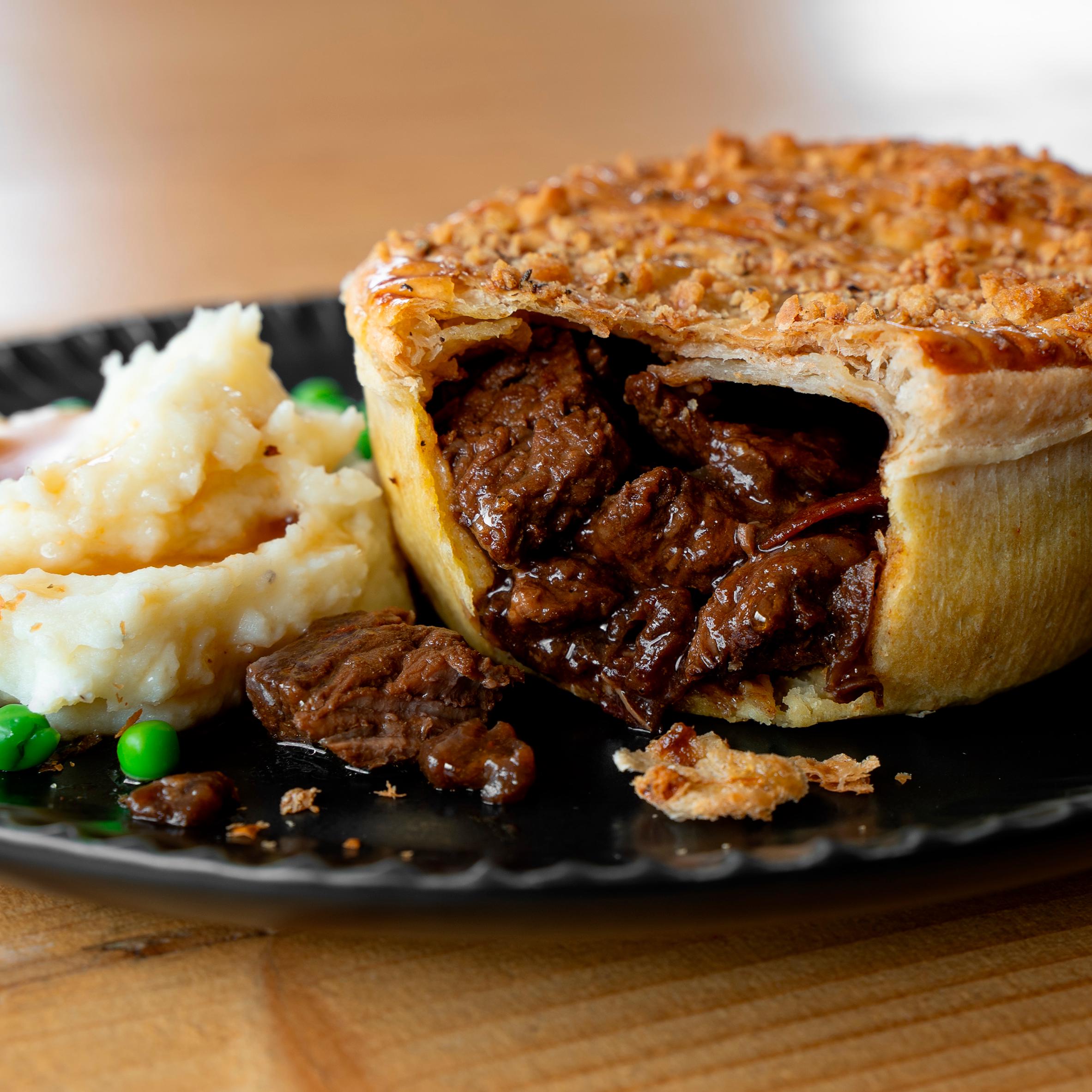 Higgidy Slow Cooked Steak & Guinness Pie with a Rosemary Sprinkle 200g thumbnail 2