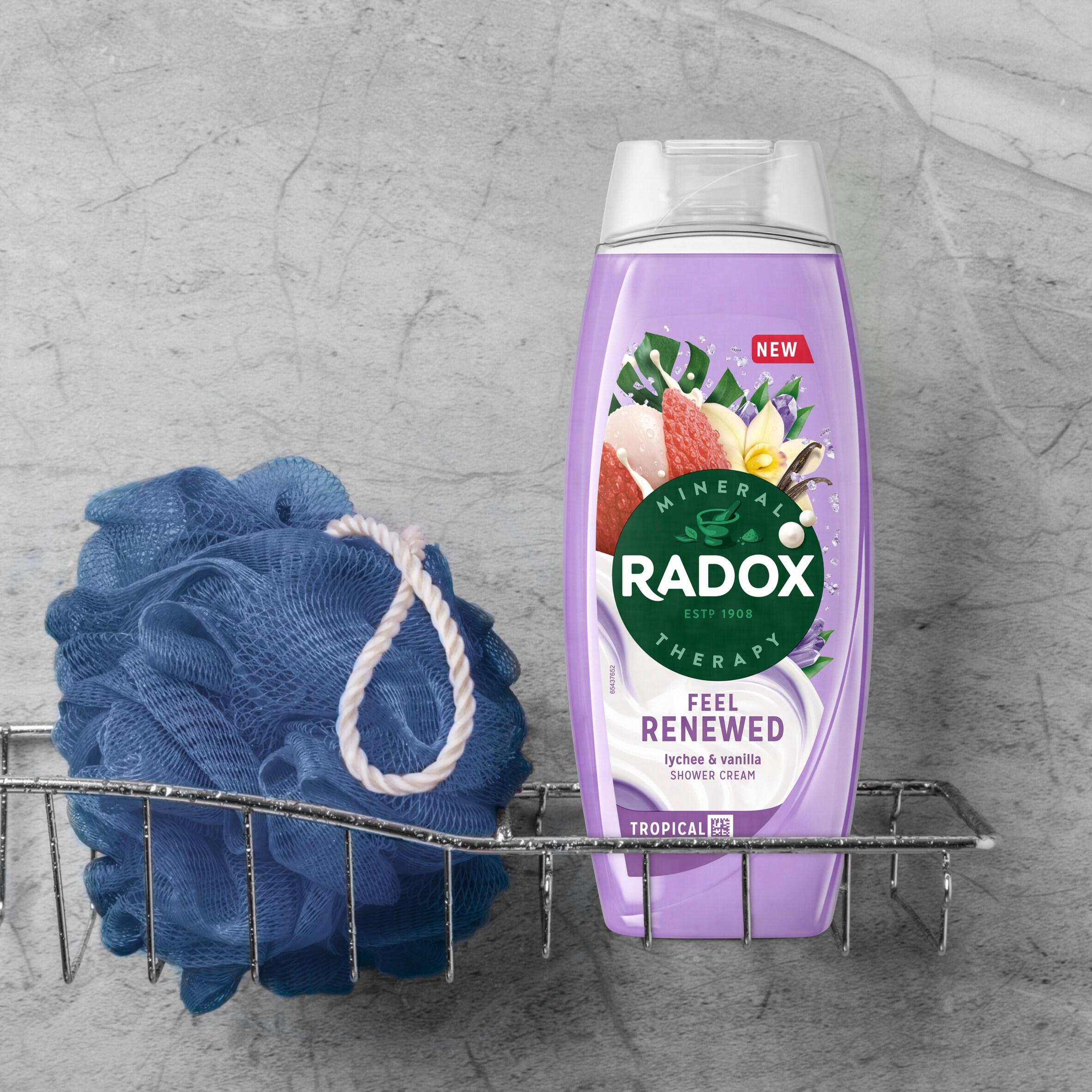 Radox 450ml Mineral Therapy Feel Renewed Shower Cream thumbnail 3