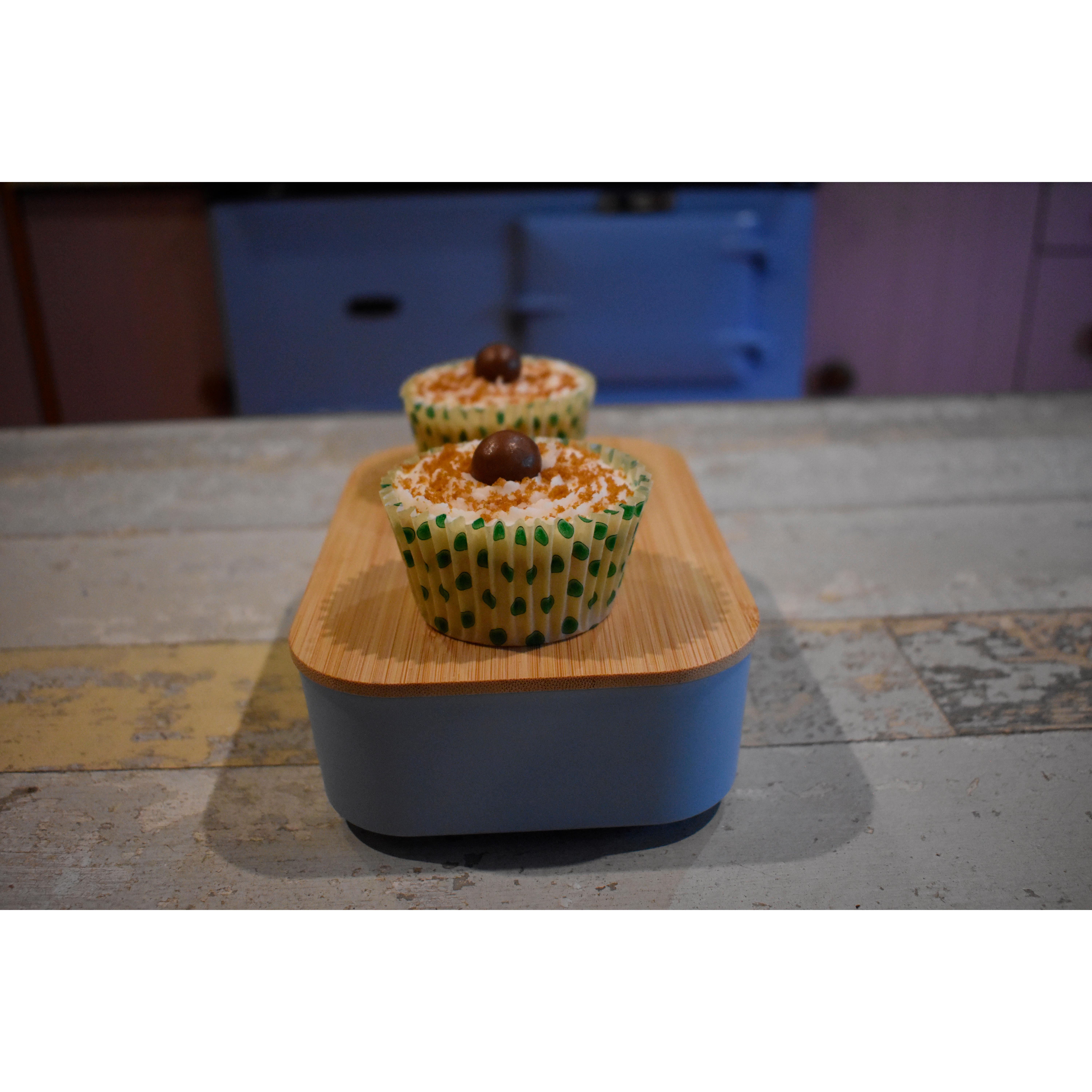 Emma's Country Cakes 2 Handmade Cupcakes thumbnail 6