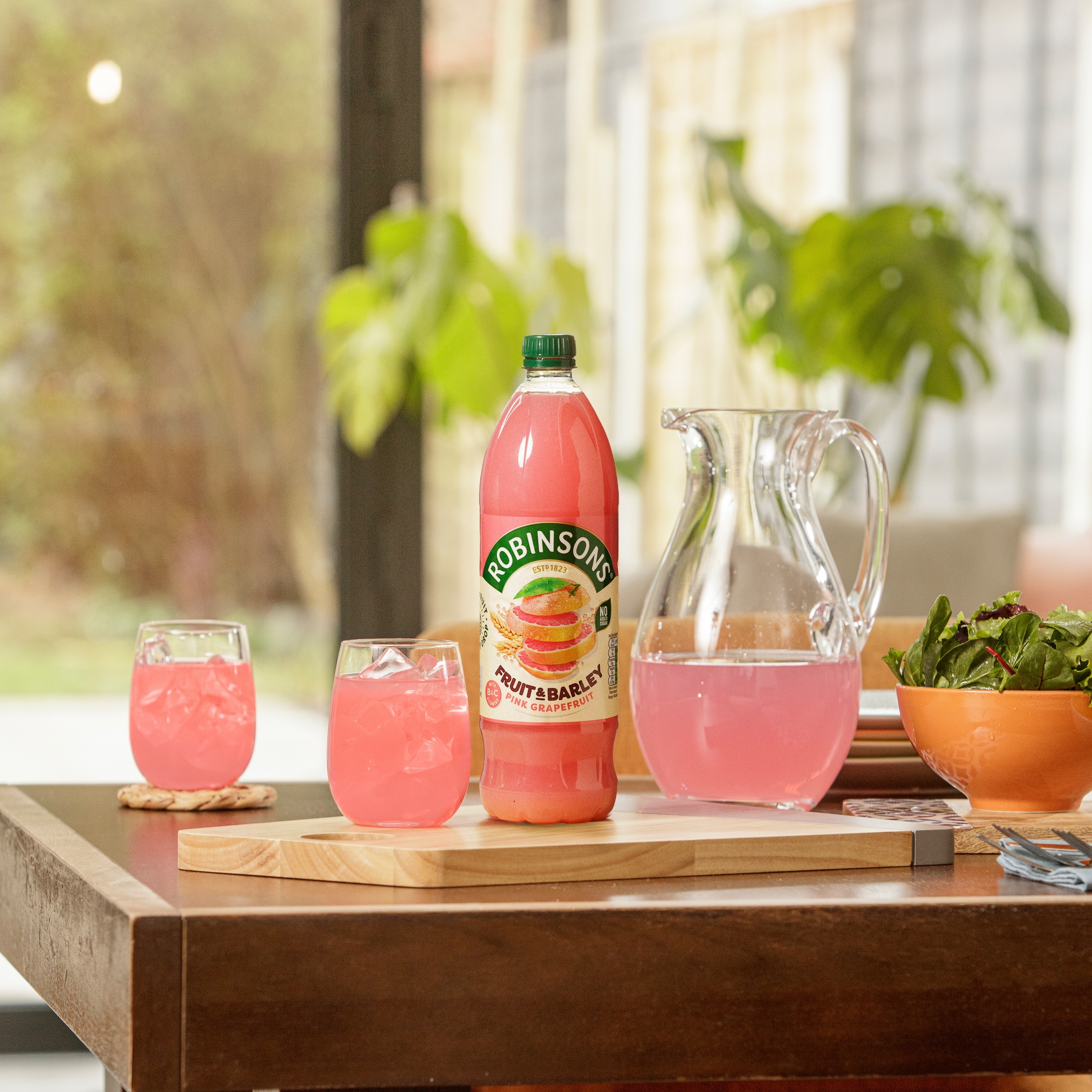 Robinsons Fruit & Barley with Vitamins Pink Grapefruit Squash 1L thumbnail 2