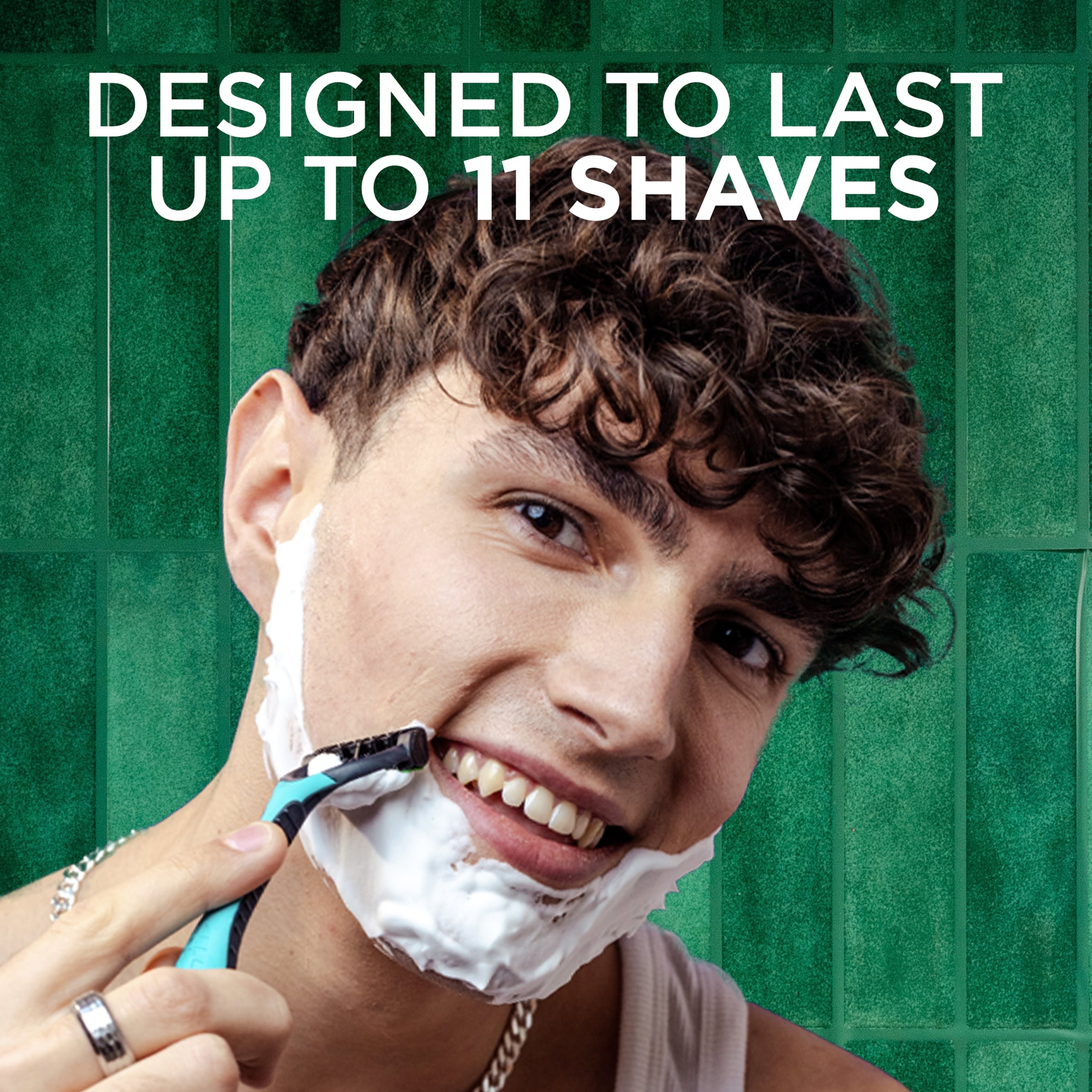 Wilkinson Sword Xtreme 3 Sensitive Comfort Men's Disposable Razors x4 thumbnail 3
