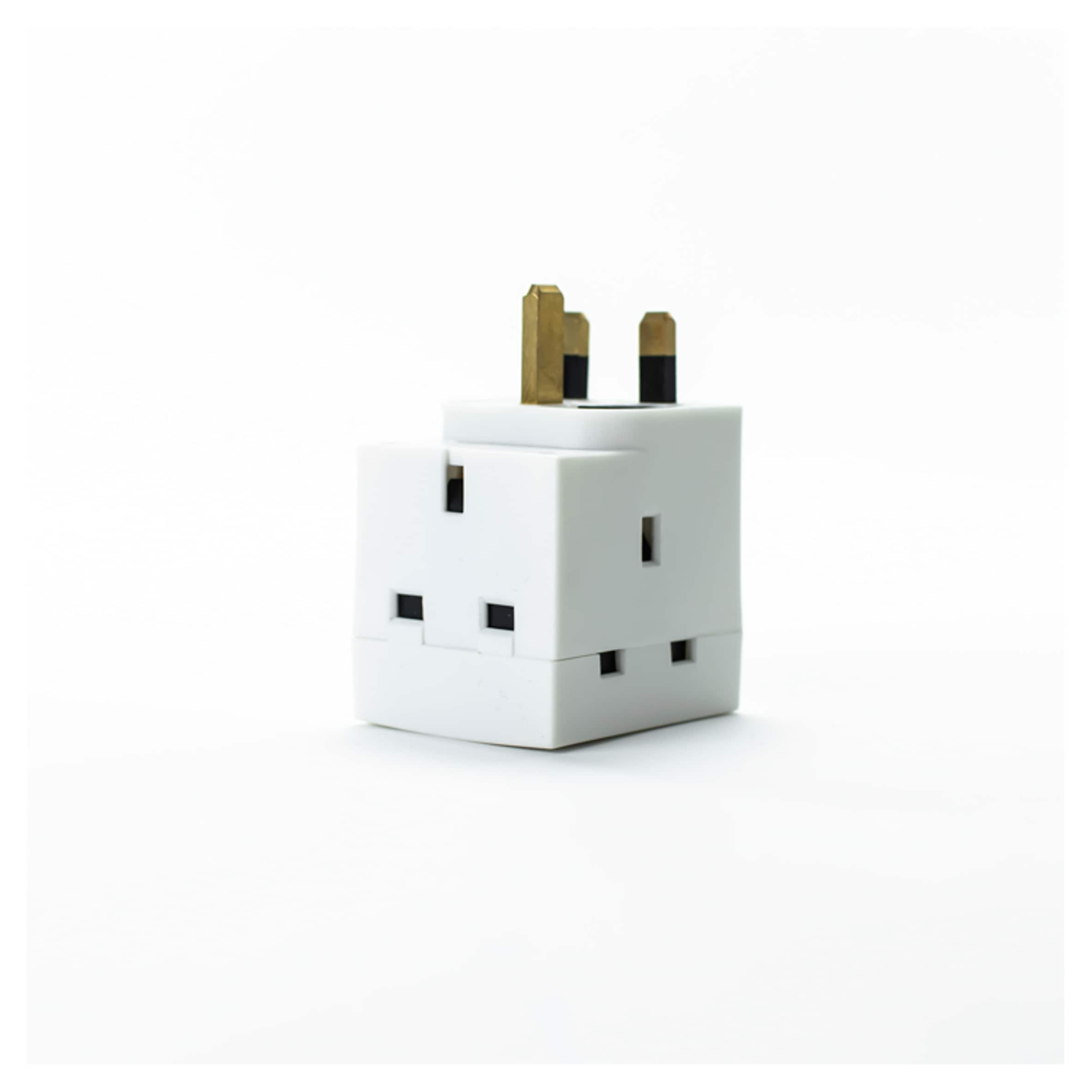 Tesco 3 Way Adaptor Plug