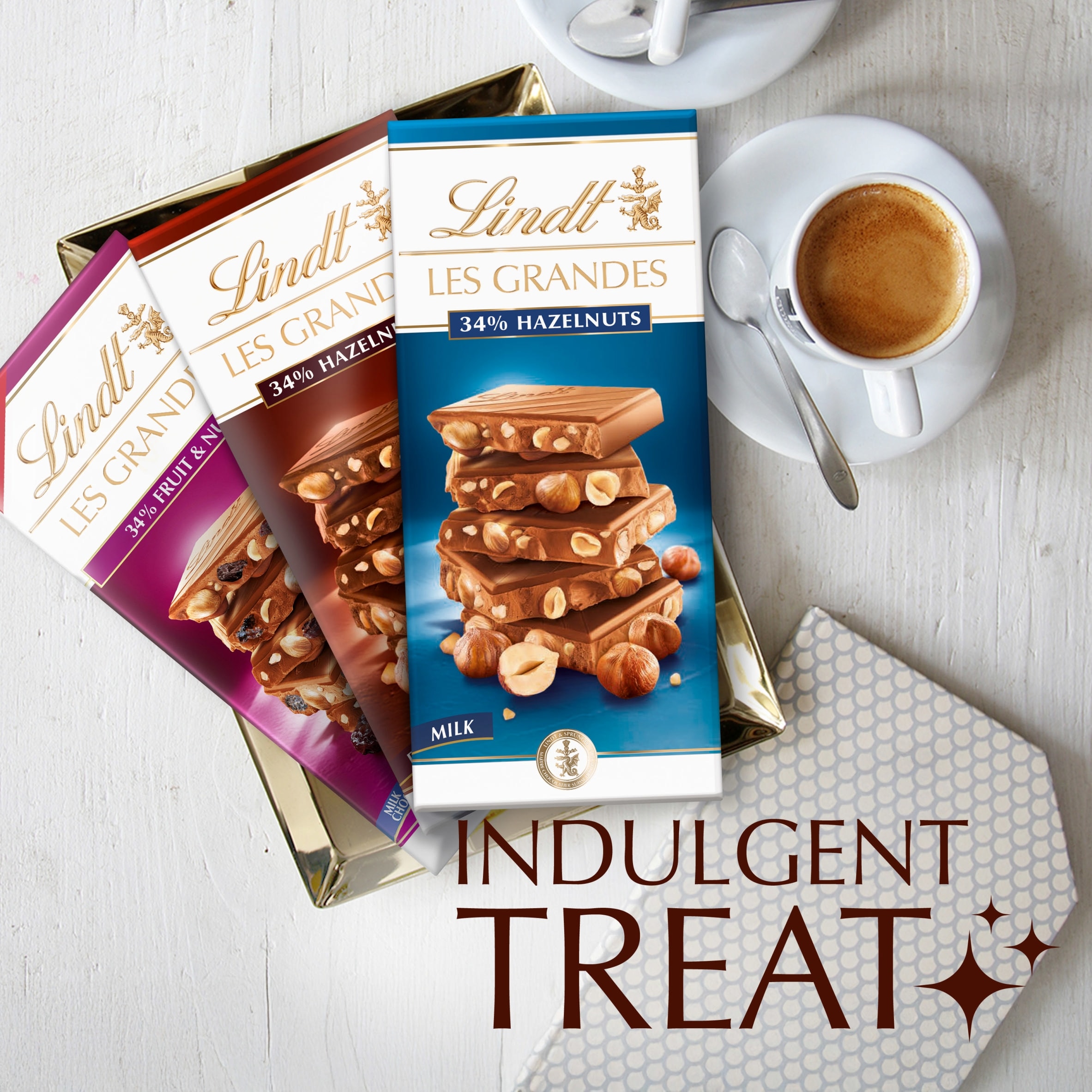 Lindt Hazelnut Milk Chocolate Bar 150G thumbnail 4