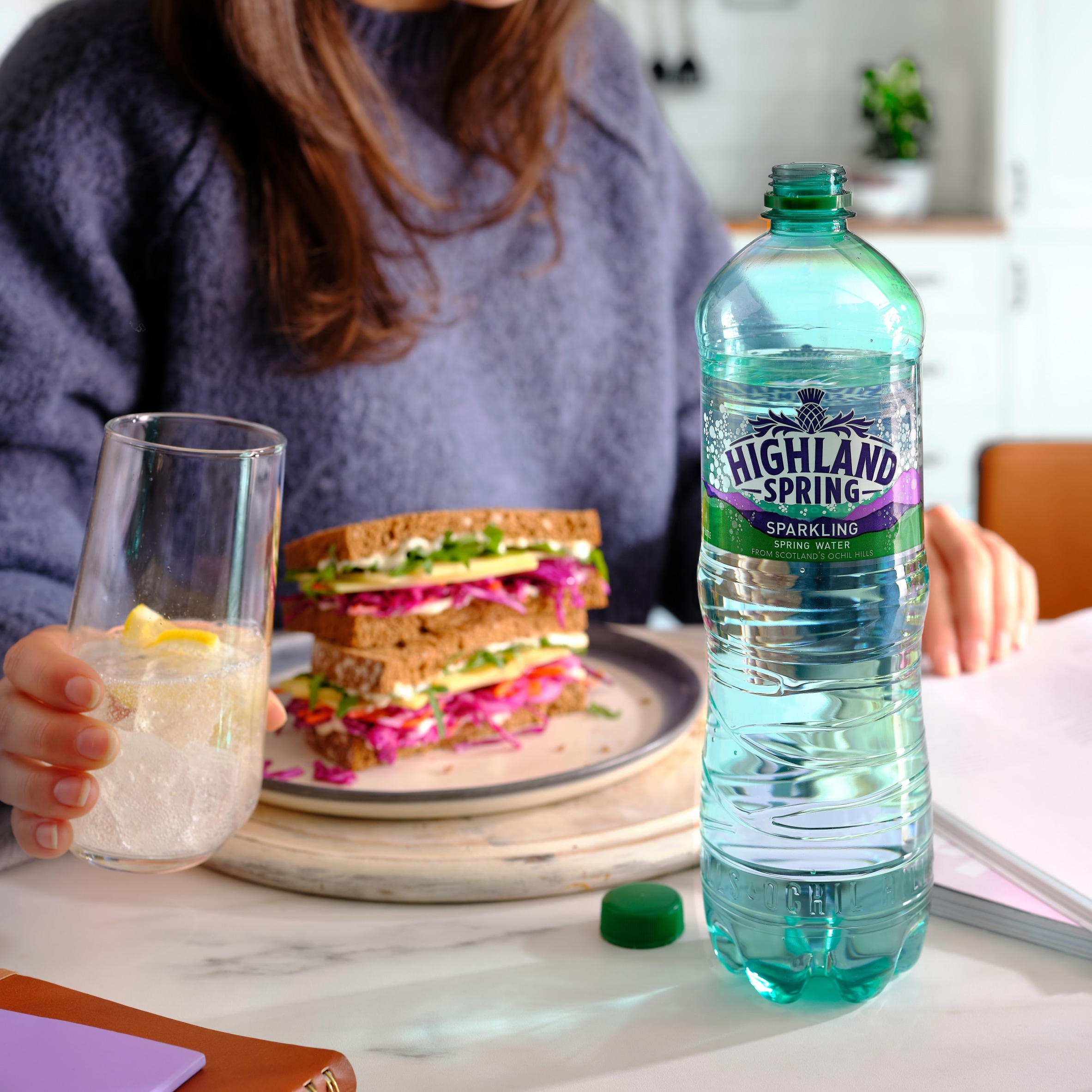 Highland Spring Sparkling Water 1.5Ltr thumbnail 2
