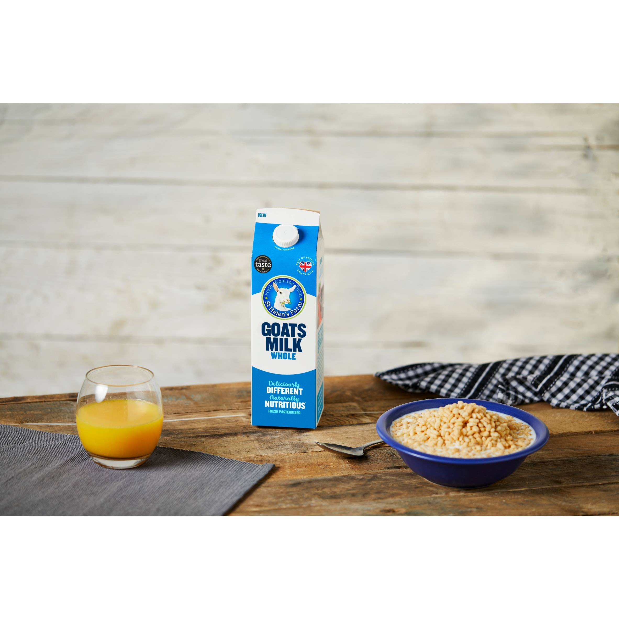 St Helen's Fresh Whole Goats Milk 1 Litre thumbnail 2