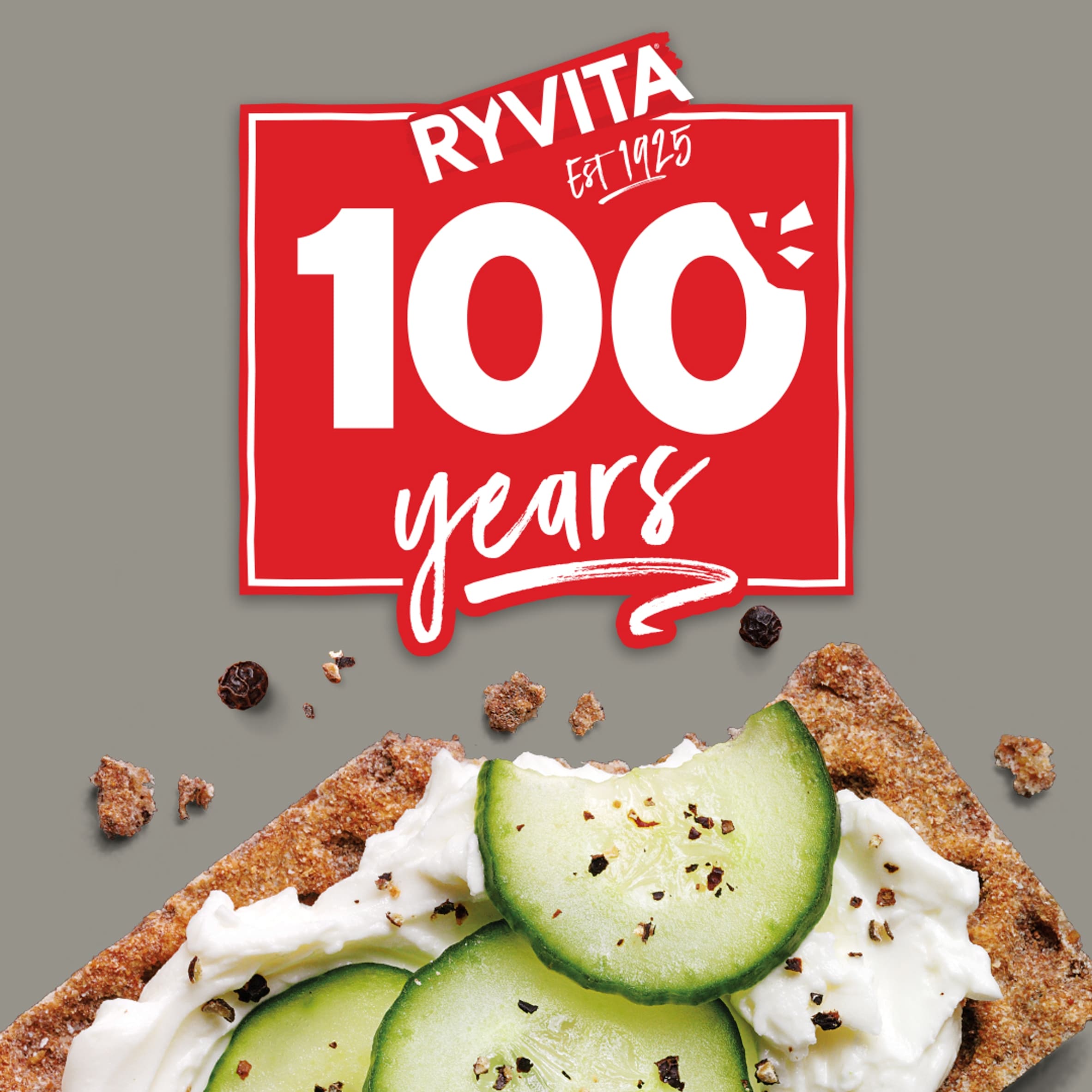 RYVITA Cracked Black Pepper Crispbread 200g thumbnail 2