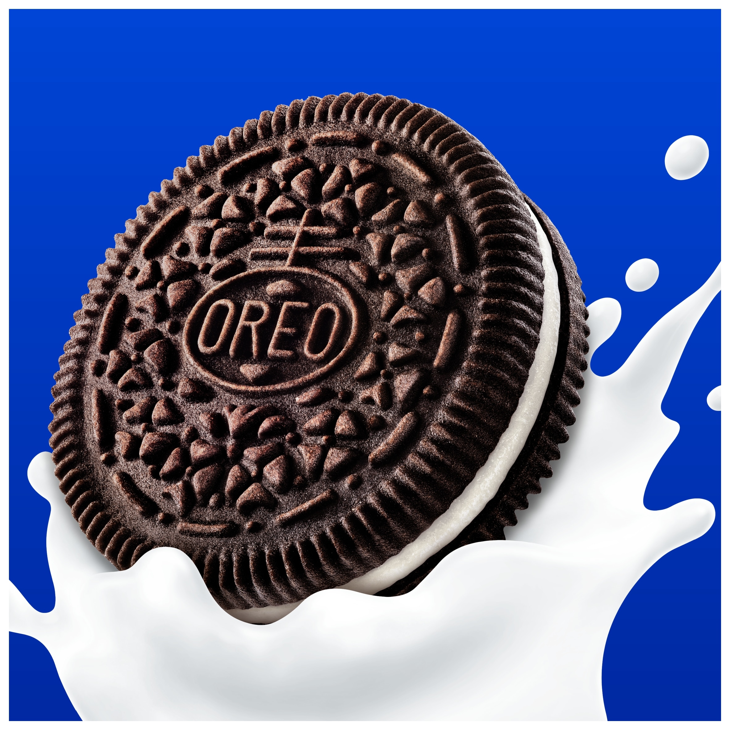 Oreo Vanilla Cookie Chocolate Sandwich Biscuits Twin Pack 2x154g thumbnail 2