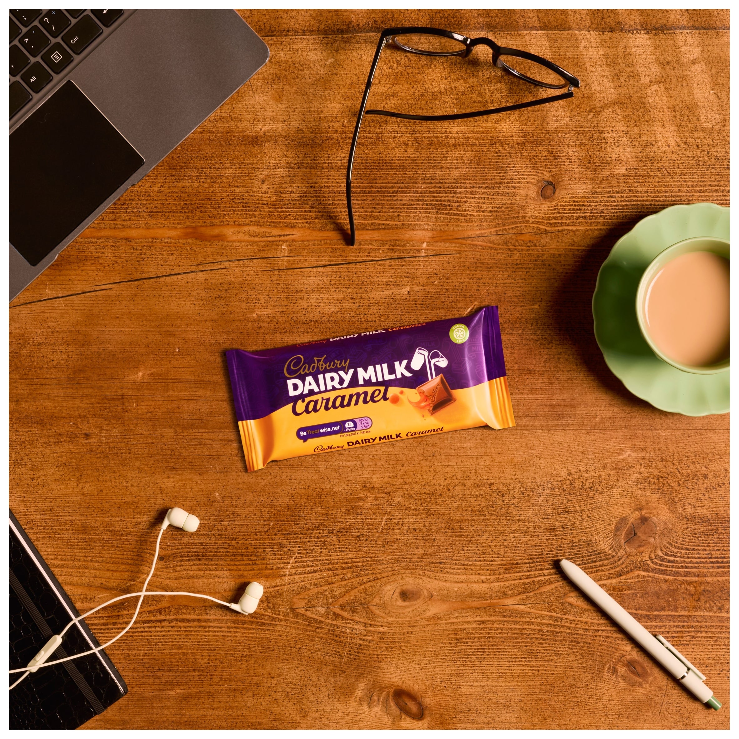 Cadbury Dairy Milk Caramel Chocolate Bar 120g thumbnail 2