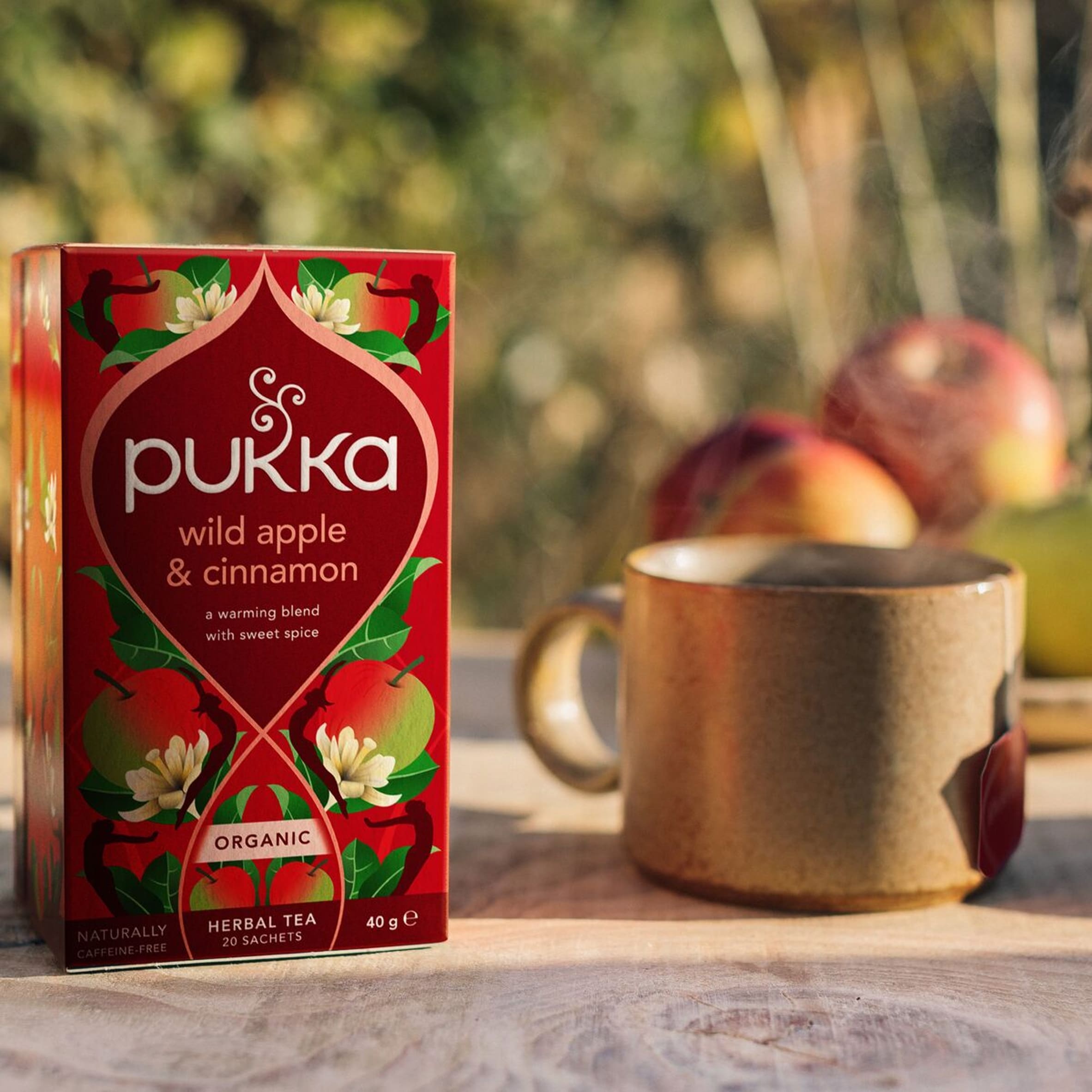 Pukka Organic Wild Apple & Cinnamon Herbal Tea with Ginger and Orange 20 Tea Bags 40g thumbnail 2