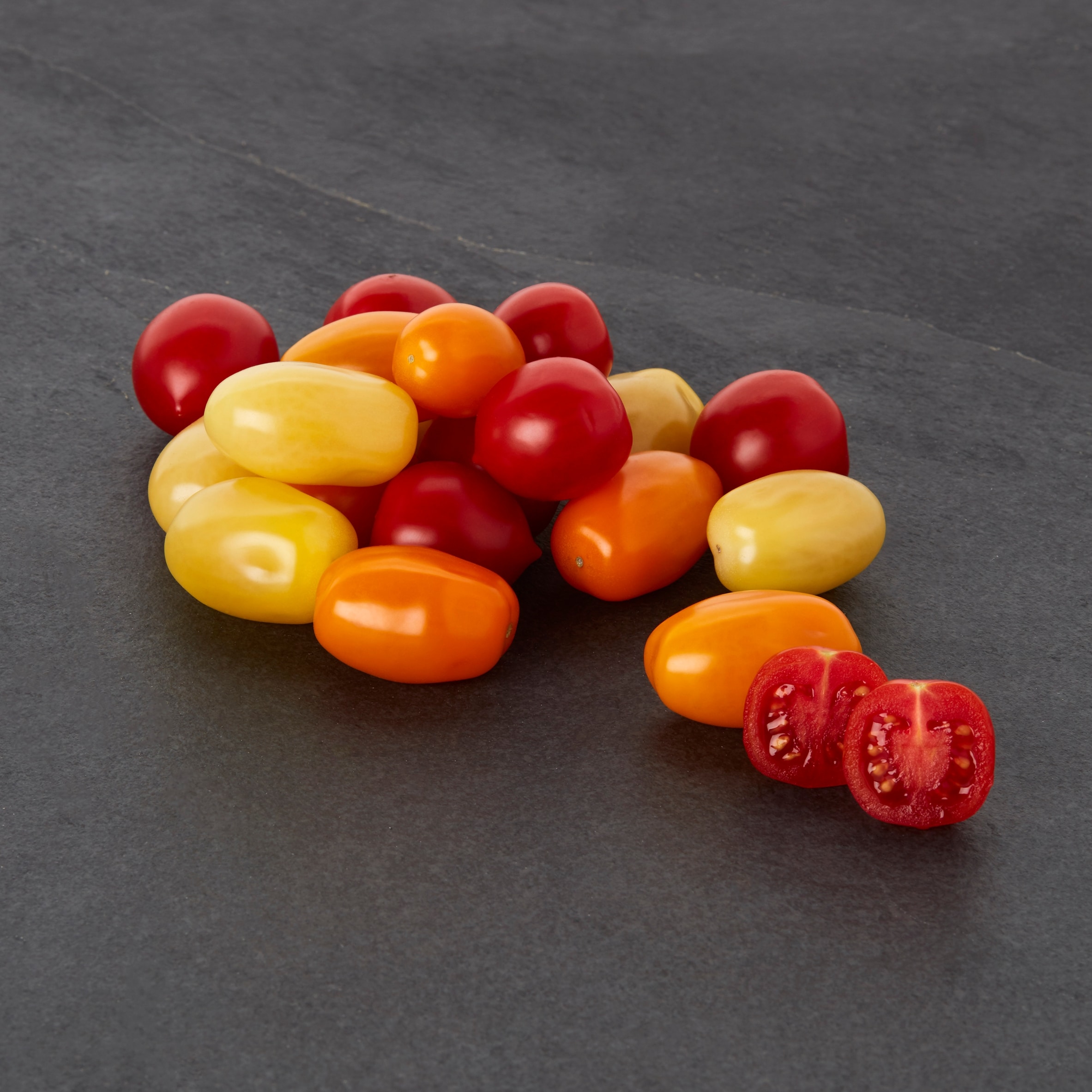 Tesco Finest Mixed Baby Tomatoes 250G thumbnail 2