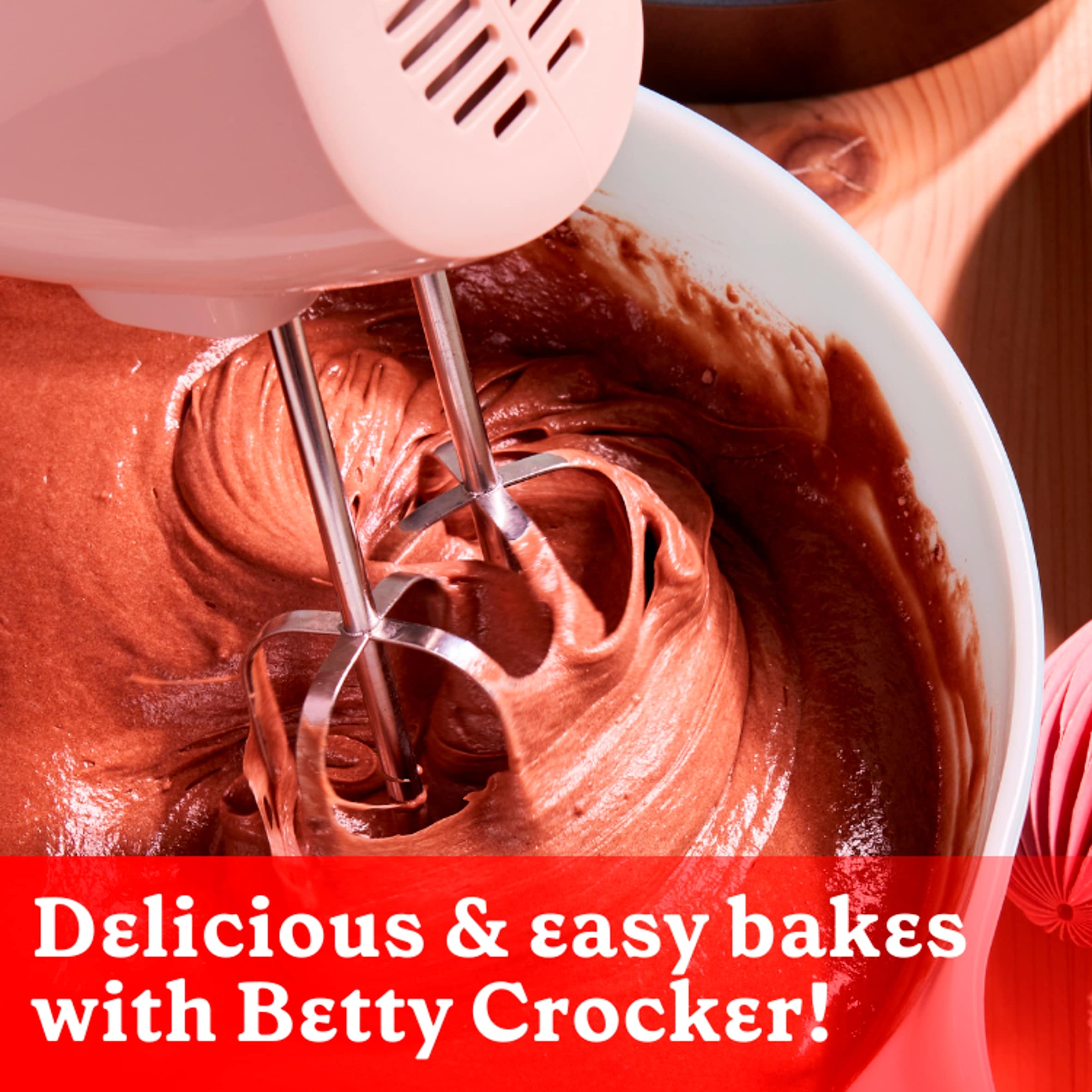 Betty Crocker Tempting Chocolate Cake Mix 425g thumbnail 3