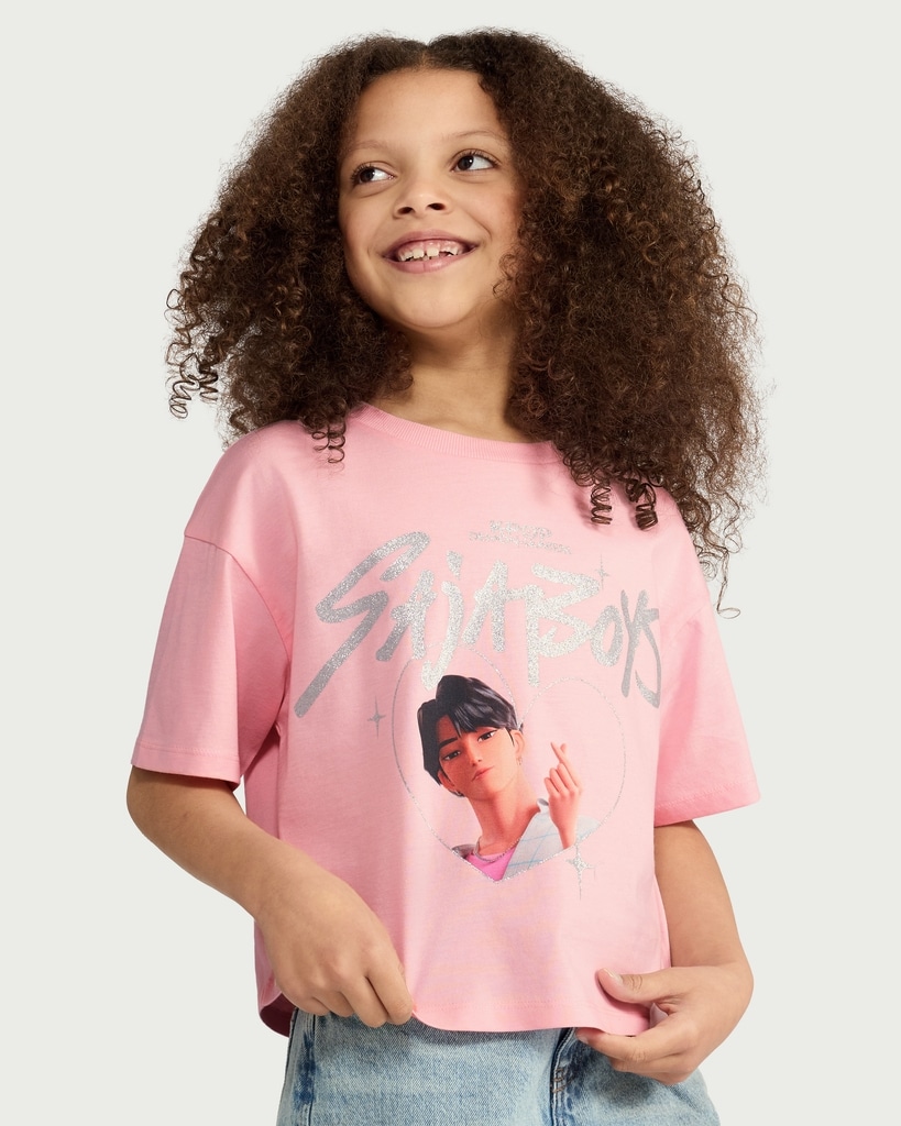 K-Pop Demon Hunters Pure Cotton Saja Boys Print Cropped T-Shirt in Pink thumbnail 3
