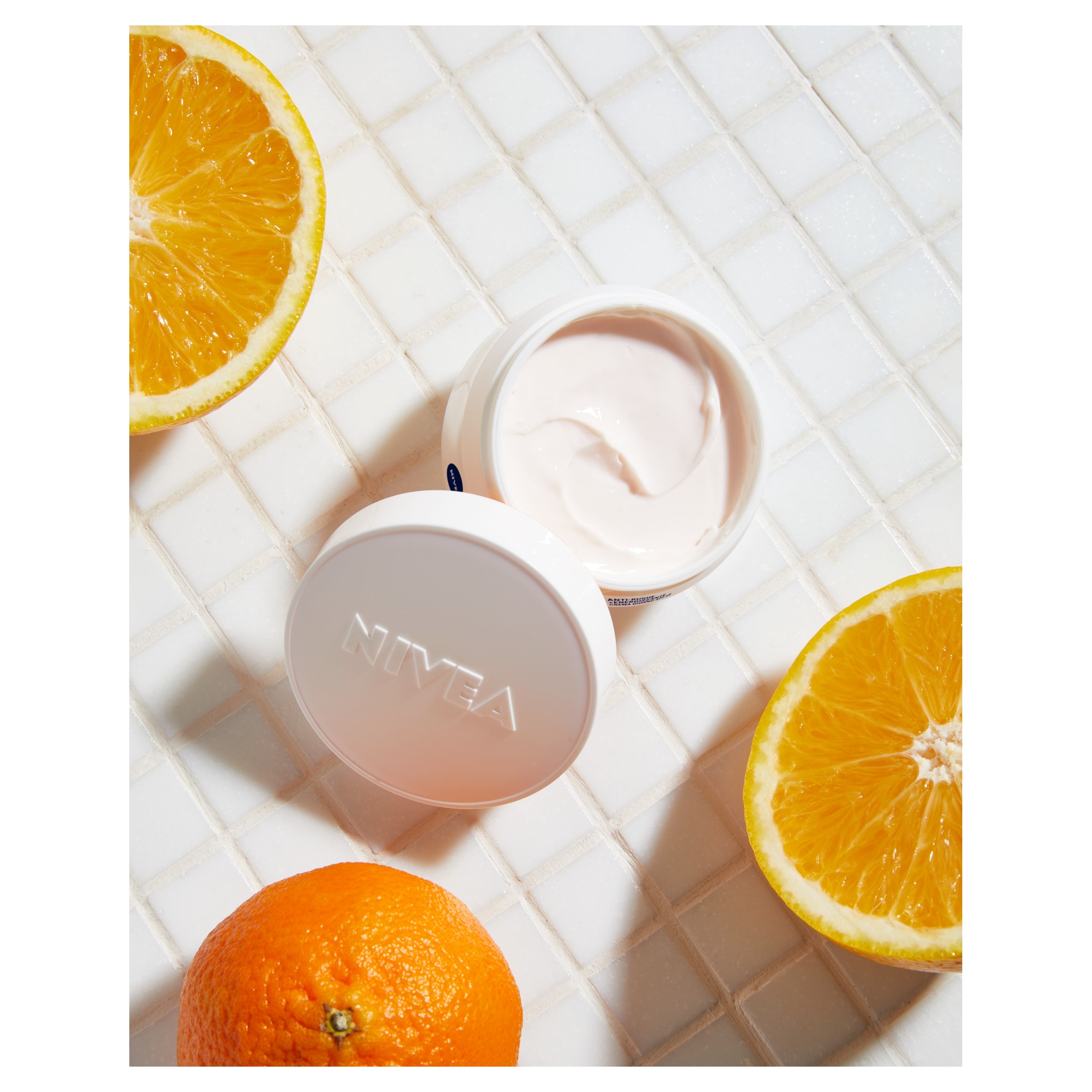 NIVEA Q10 Energy Day Cream Moisturiser SPF15 50ml thumbnail 3