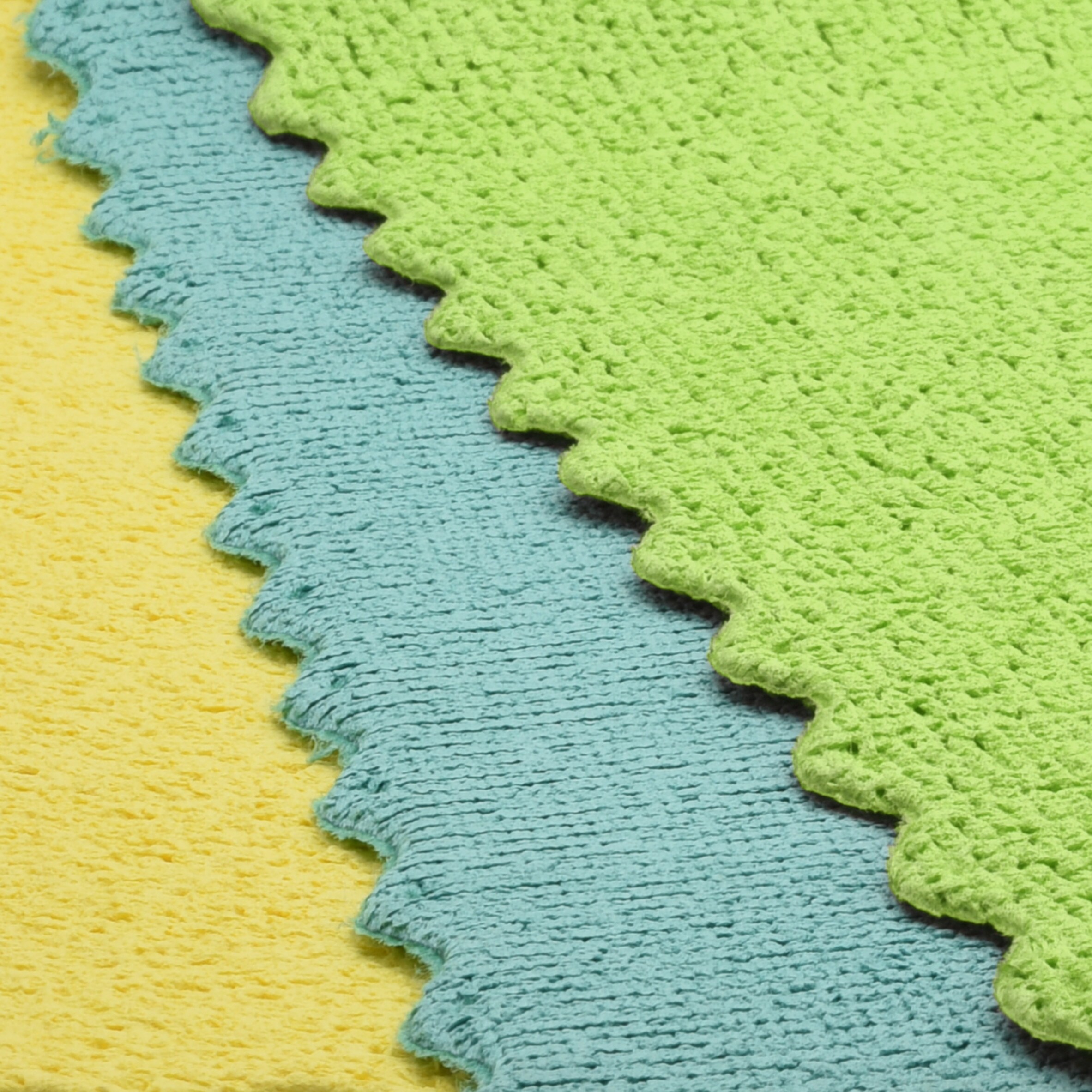 Spontex Magic Microfibre Cloths 3 Pack thumbnail 3