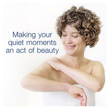 Dove Caring Bath Indulging Cream Bath Soak Bubble Bath 450ml thumbnail 3