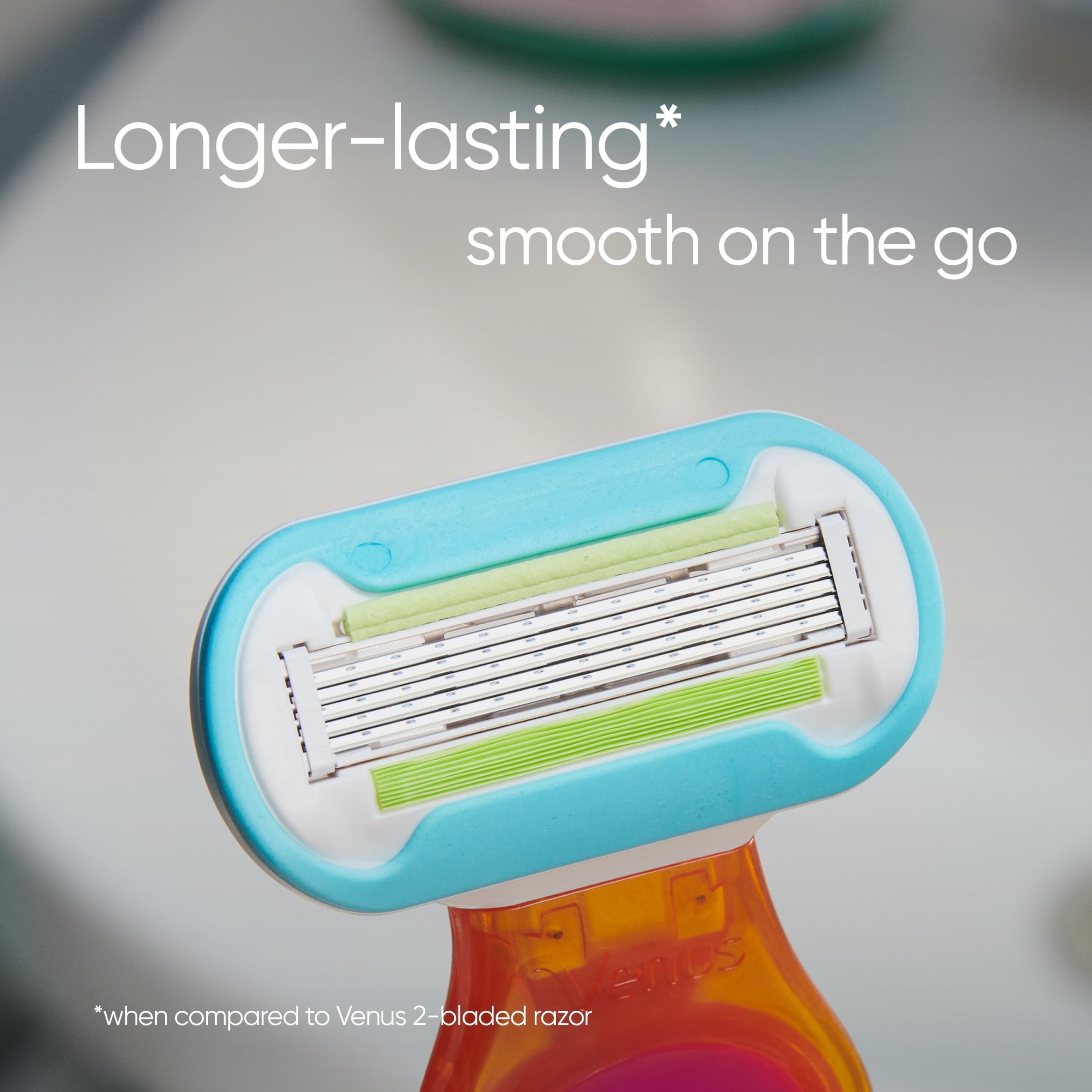 Gillette Venus Snap Extra Smooth Women's Travel Razor thumbnail 2