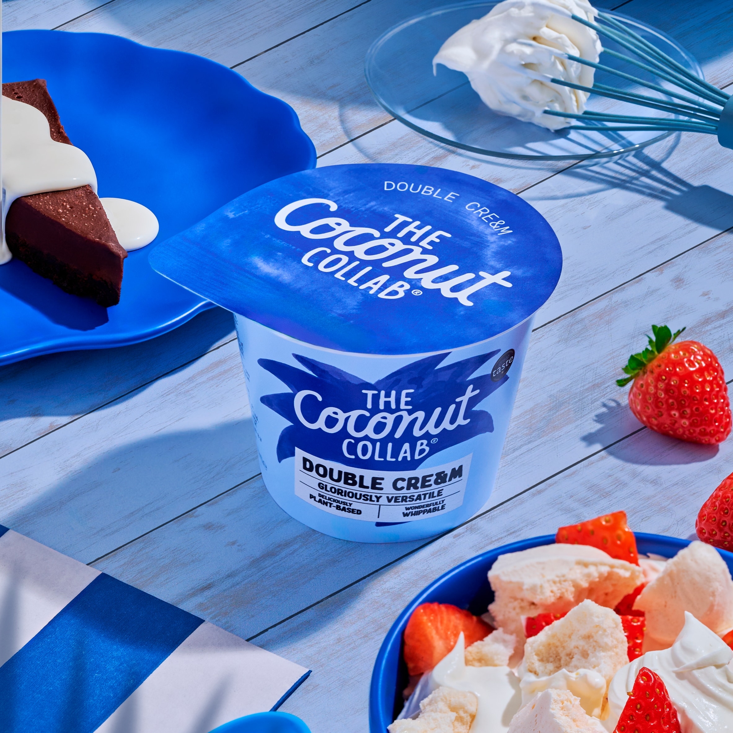 The Coconut Collab Double Cream 220ml thumbnail 4