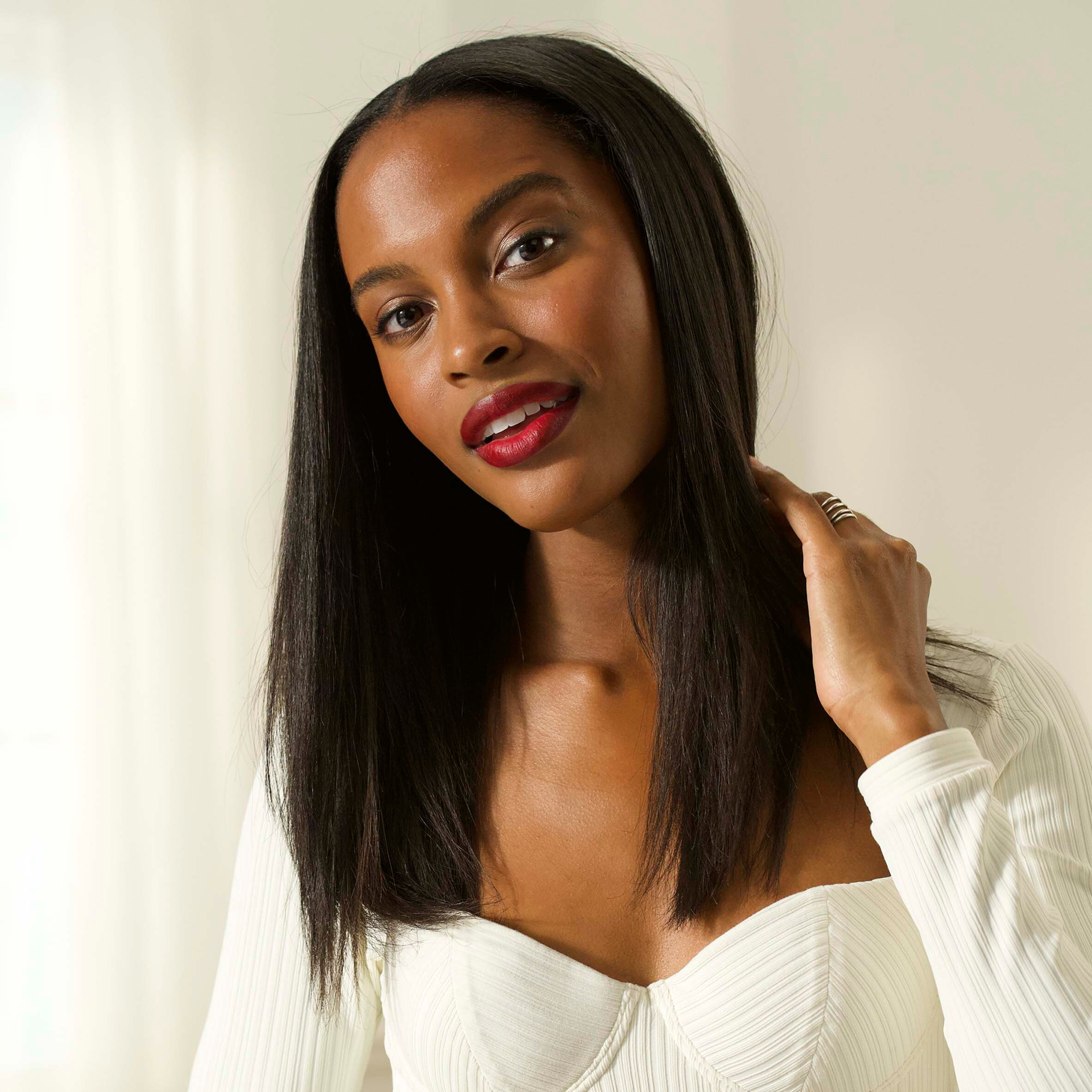 Revlon Smoothstay Coconut Oil Infused Straightener thumbnail 4