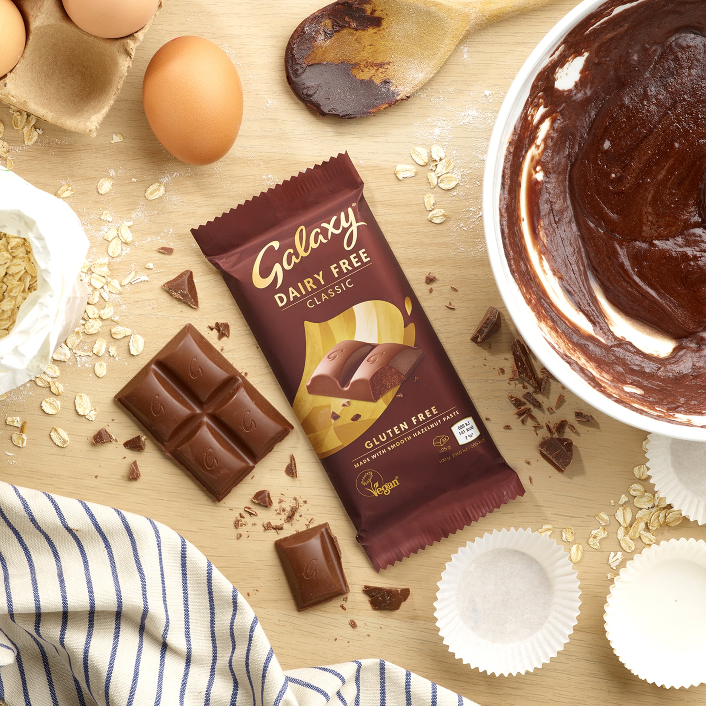 Galaxy Vegan Classic Chocolate Bar Dairy Free 100G thumbnail 2