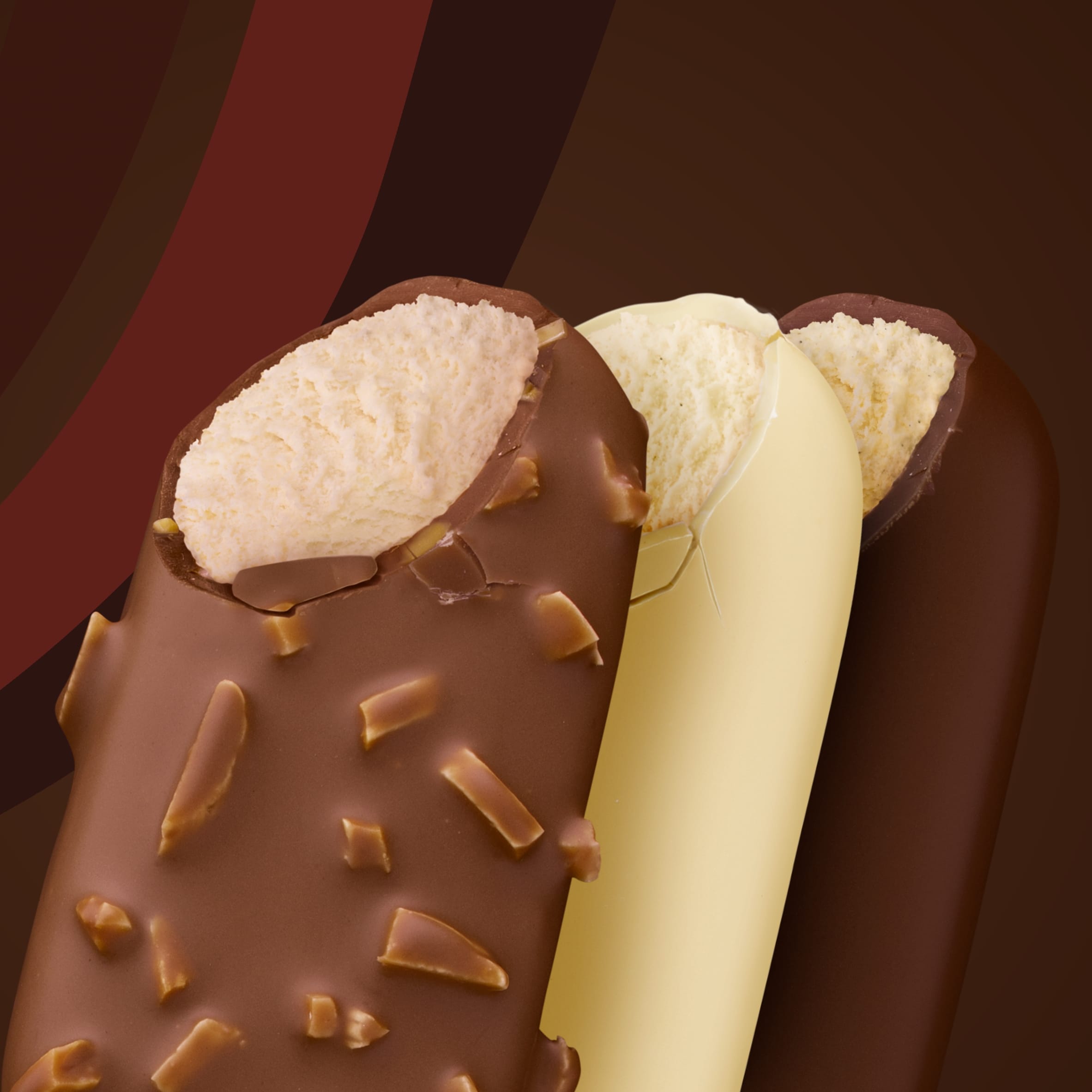 Magnum Mini Classic, Almond & White Chocolate Ice Cream sticks 10x55ml thumbnail 3