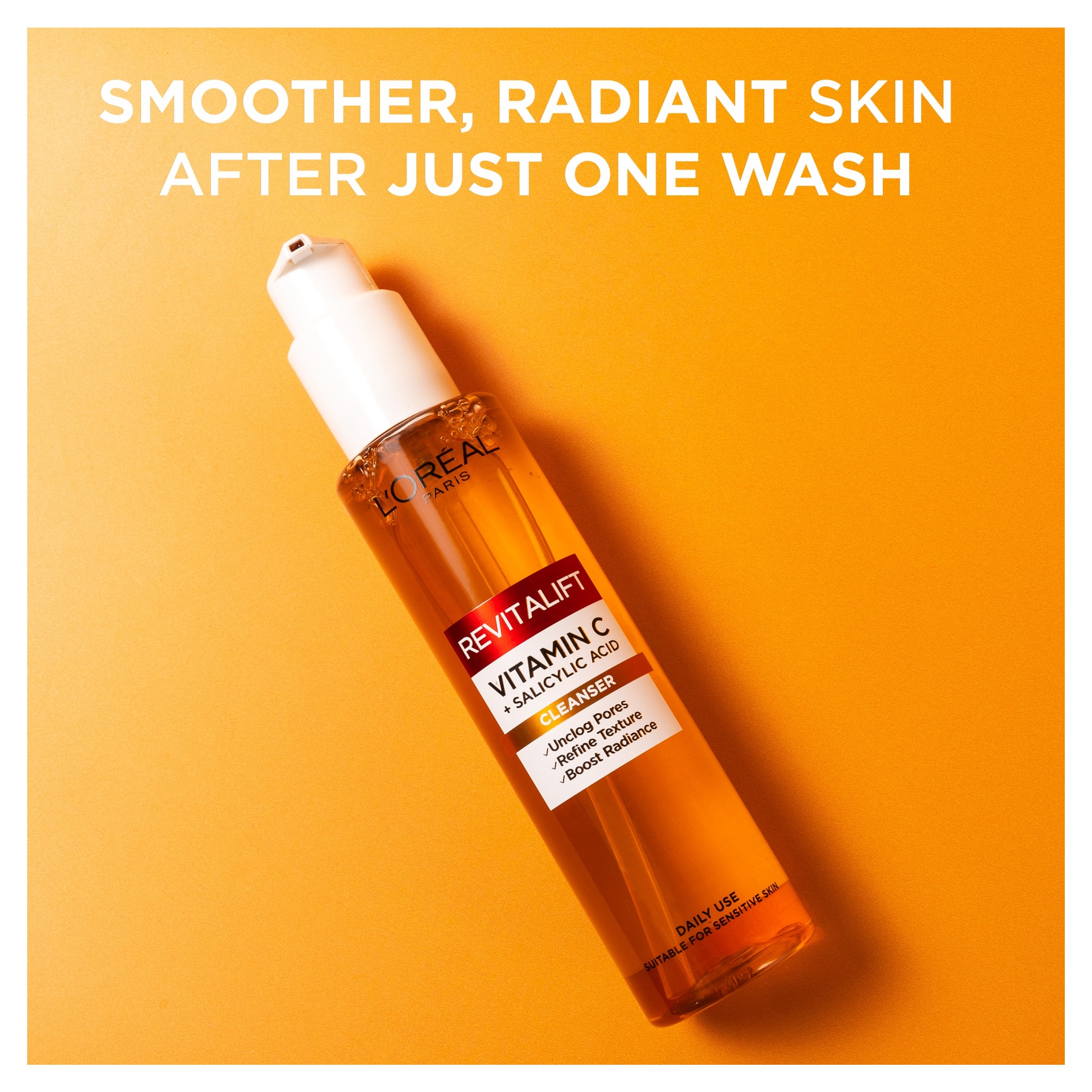 L'Oreal Paris Revitalift Clincal Vitamin C Refining Foam Cleanser 150ml thumbnail 2