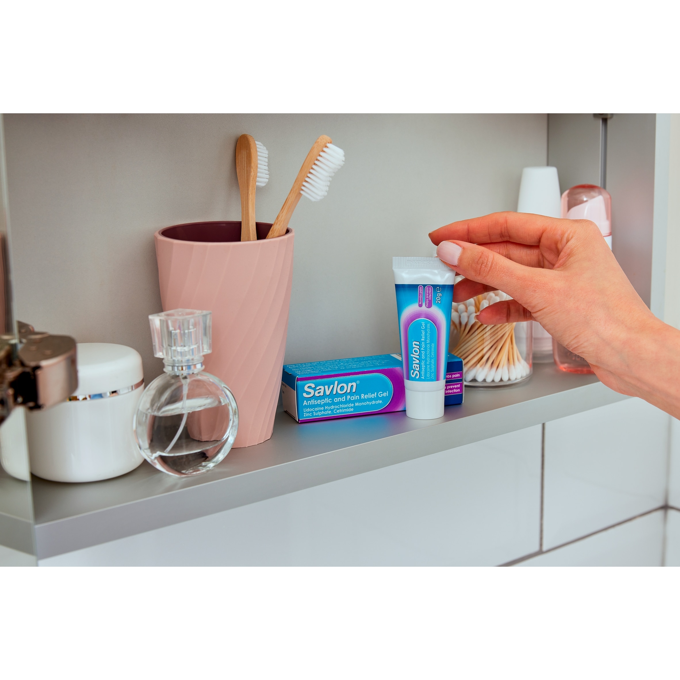 Savlon Antiseptic and Pain Relief Gel 20g thumbnail 4